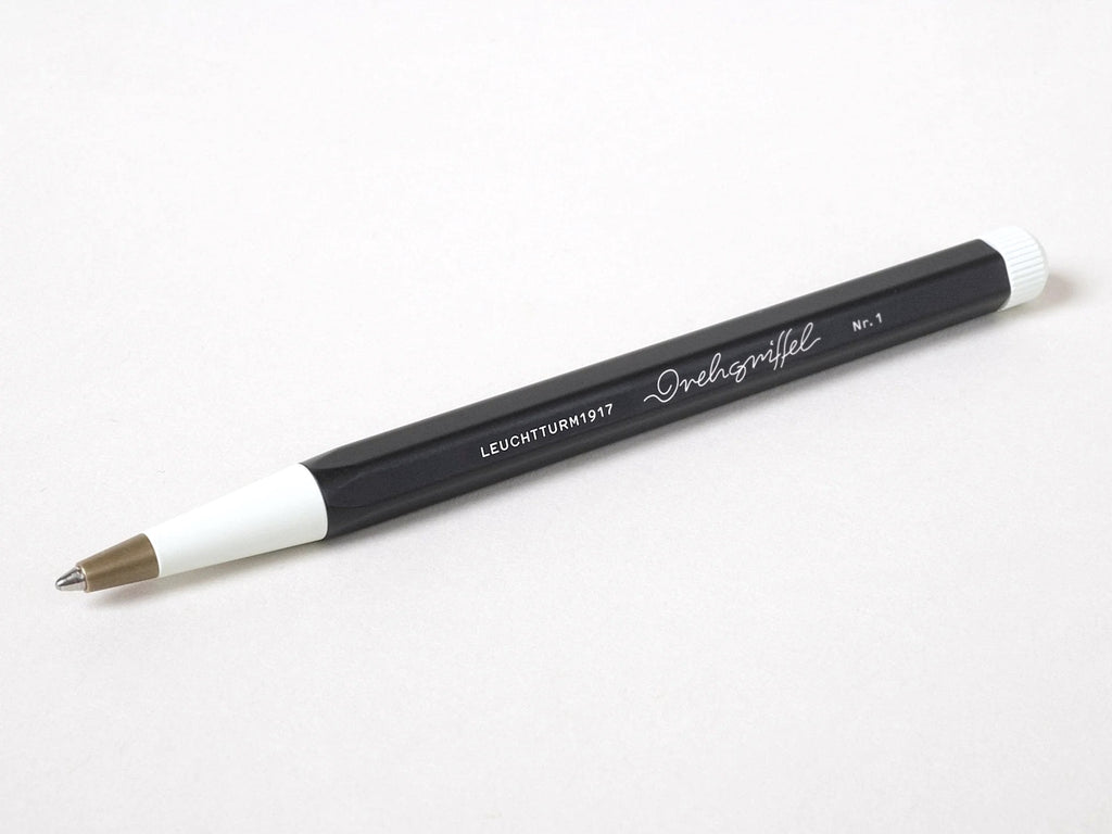 http://yosekastationery.com/cdn/shop/files/leuchtturm-drehgriffel-ballpoint-pen-8_1024x1024.jpg?v=1696105194