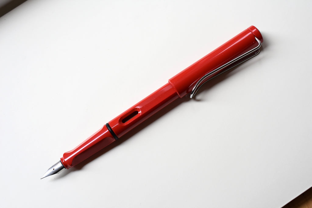 LAMY Safari Fountain Pen - Red – Yoseka Stationery