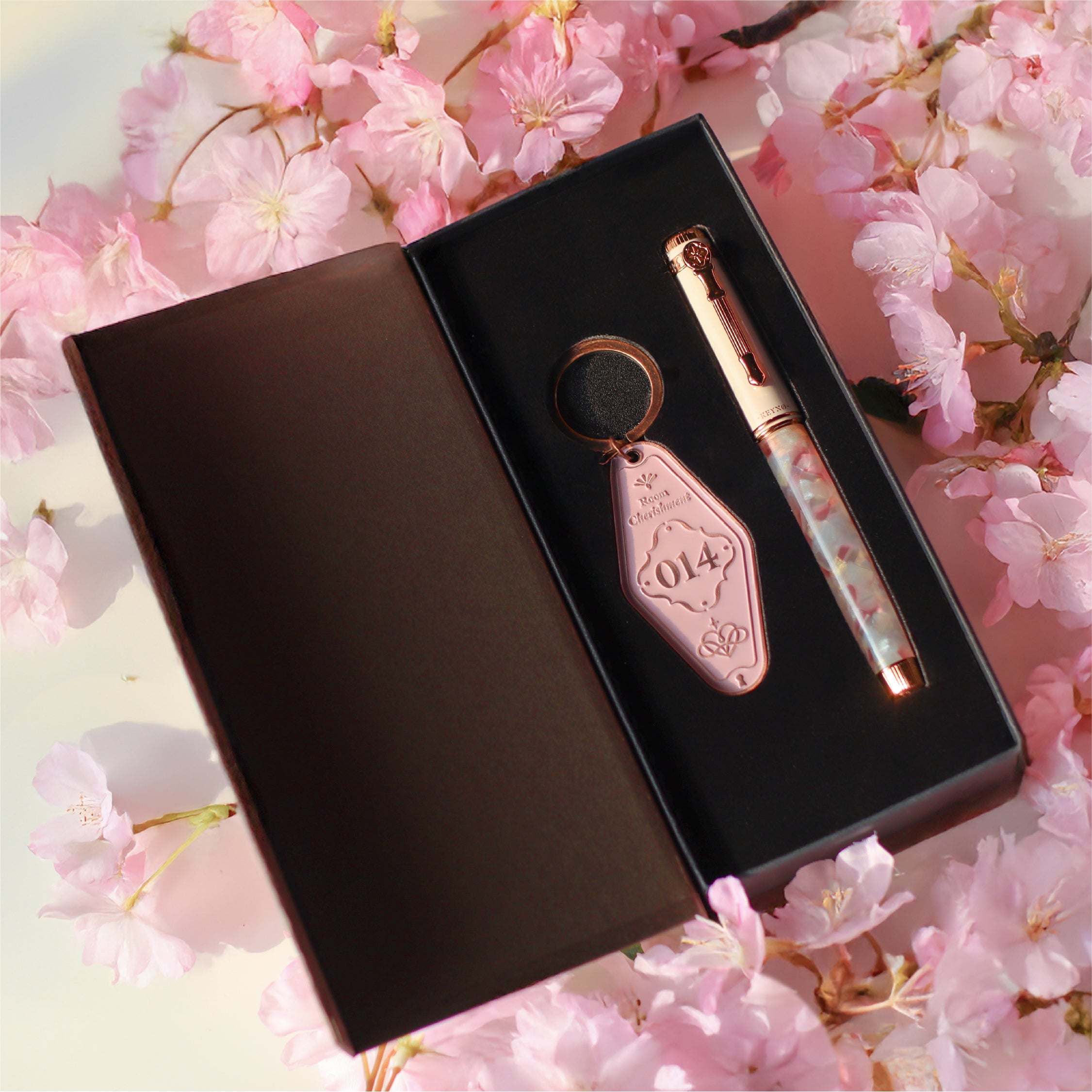 Dominant Industry - Keyno Fountain Pen - No. 014 Cherishment (Pre-Order Starts Mar 31; Ships Apr 30)