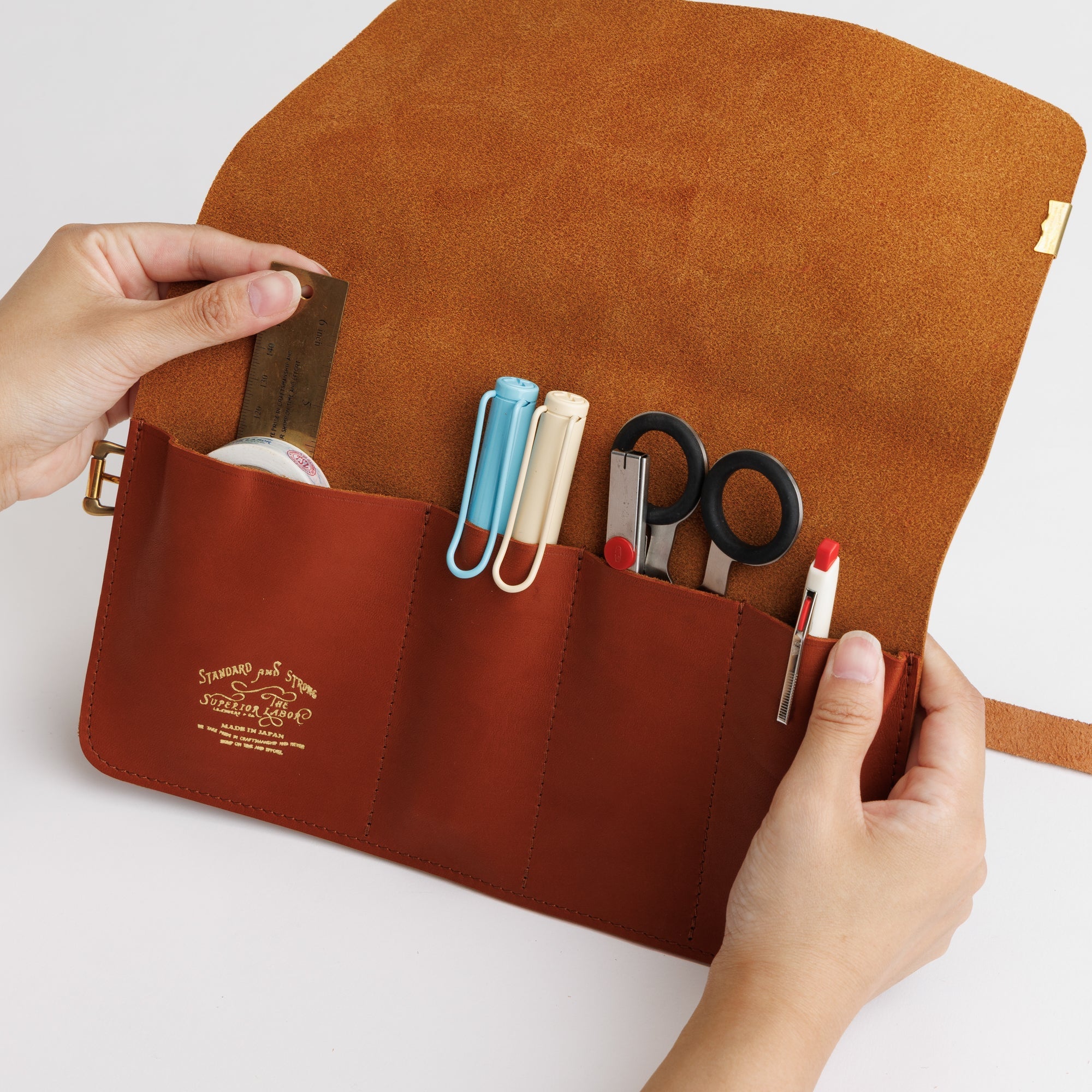 SUPERIOR LABOR ペンケース The Superior Labor - Glove Leather - Roll Pen Case – Yoseka Stationery