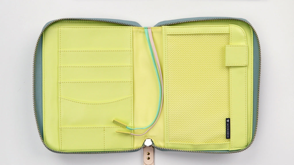 Hobonichi Techo Cover 2025 Mina Perhonen Pomppia (Light Blue) A6