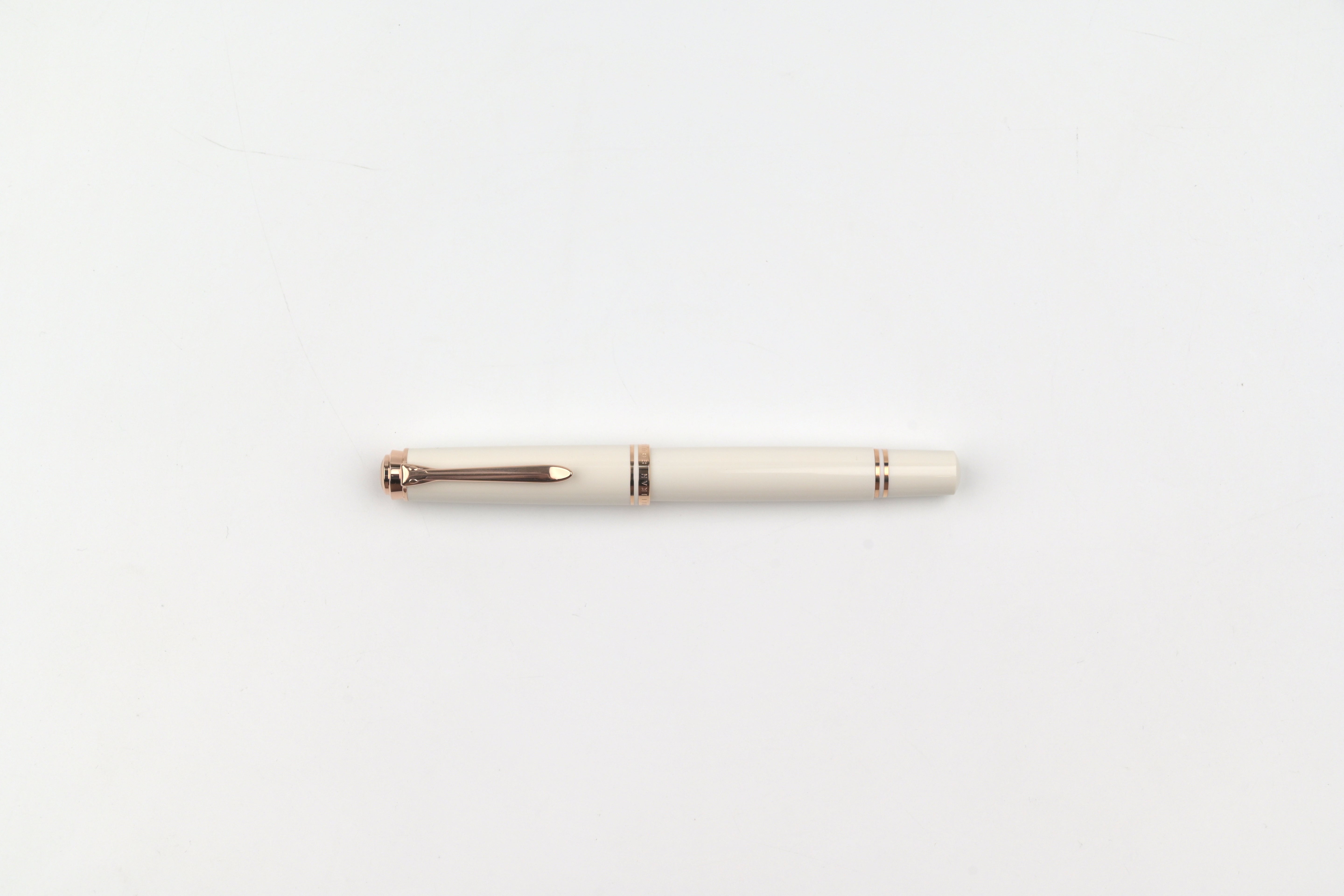 Pelikan M600 Fountain Pen - Souverän - White & Rose Gold (Coming Soon)