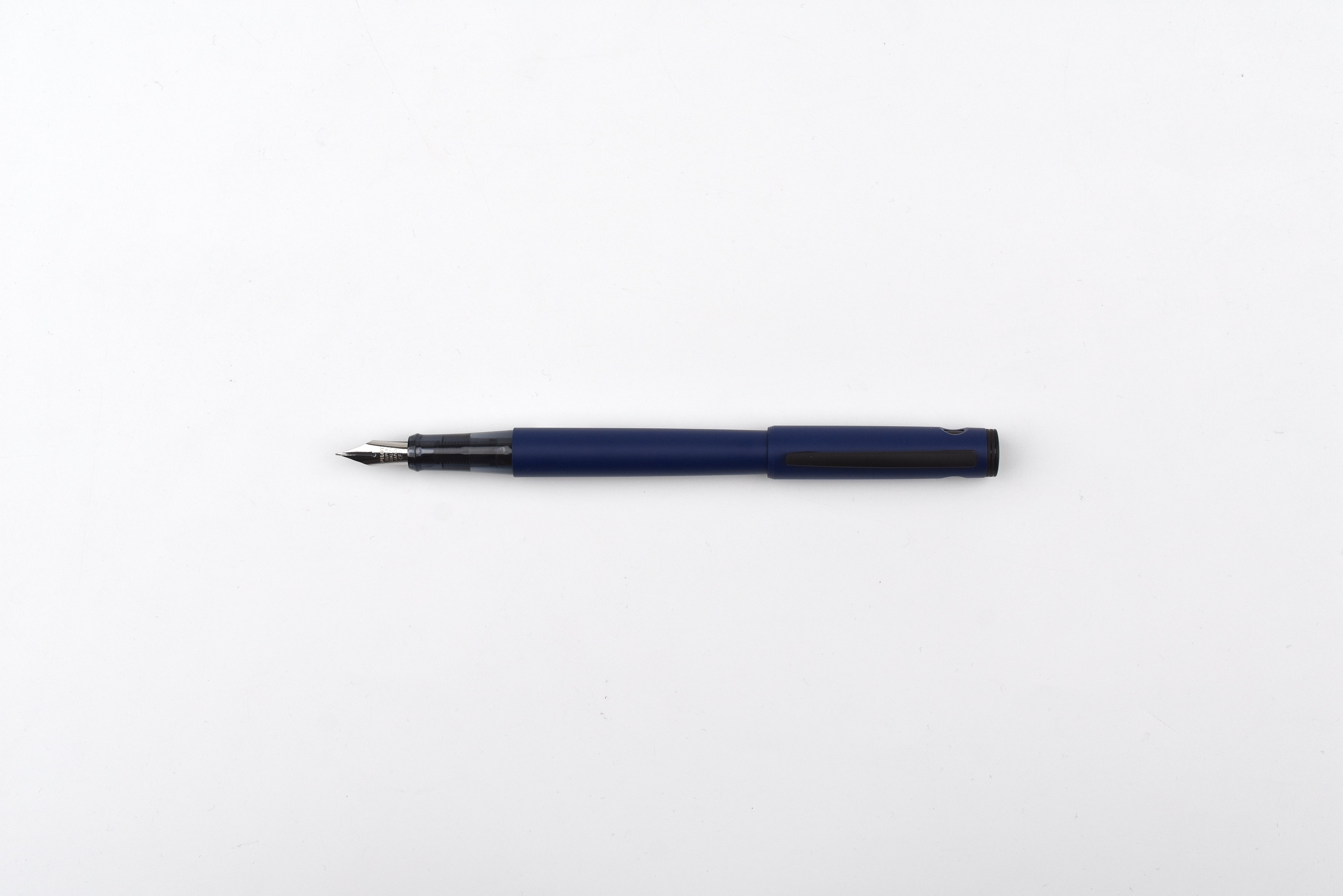 Pilot Explorer Fountain Pen - Matte Navy Blue – Yoseka Stationery