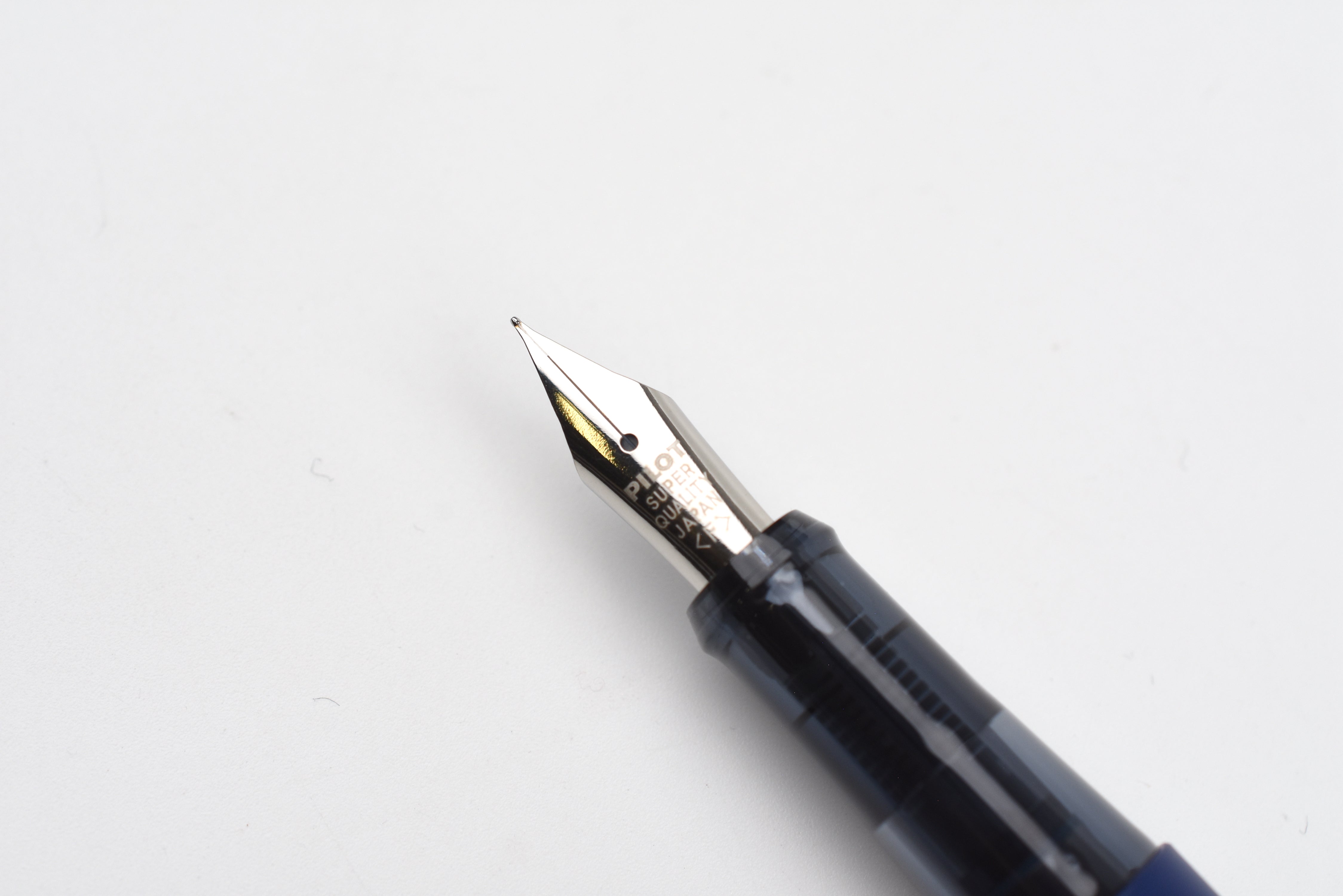 Pilot Explorer Fountain Pen - Matte Navy Blue – Yoseka Stationery