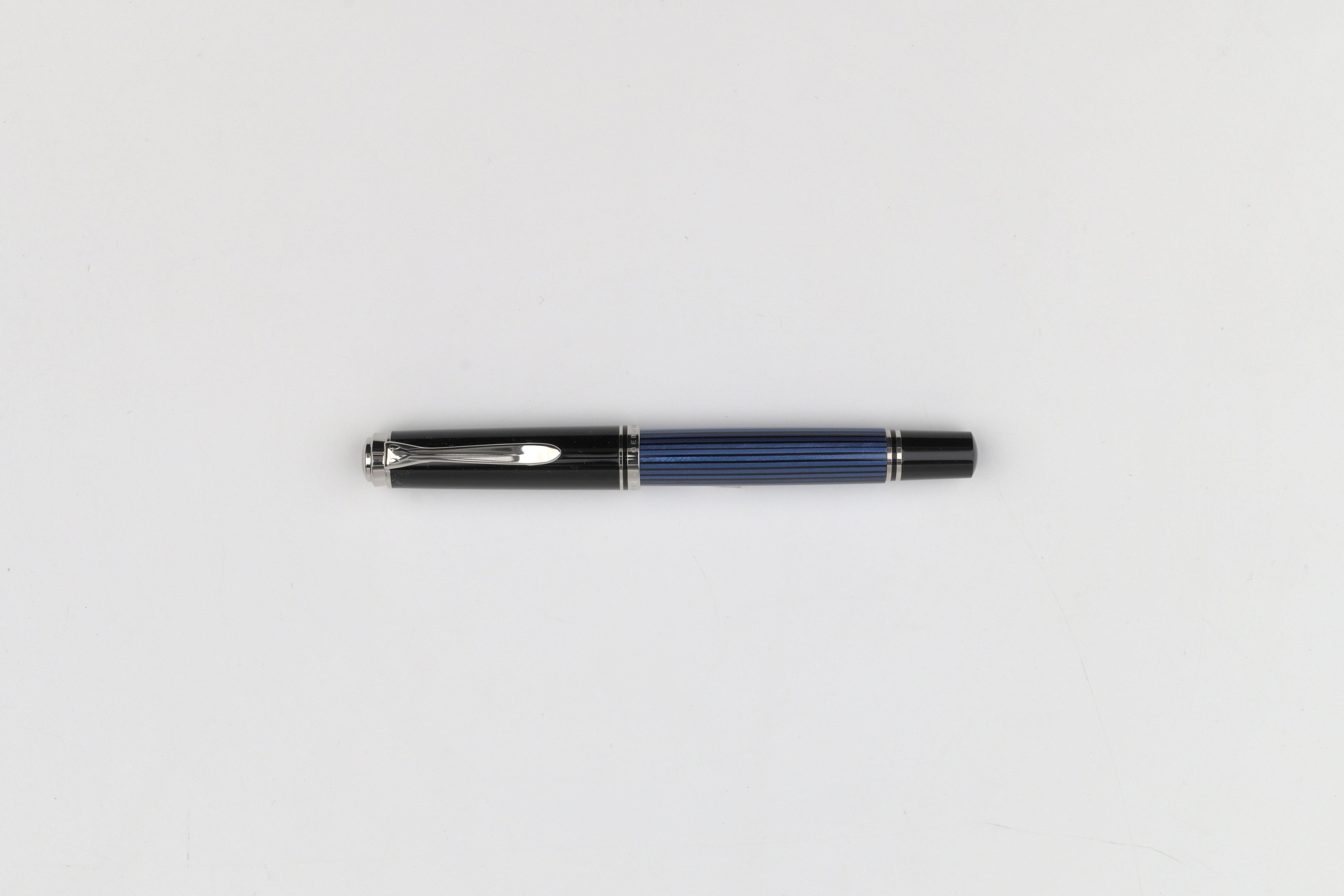 Pelikan M405 Fountain Pen - Souverän - Black-Blue – Yoseka Stationery
