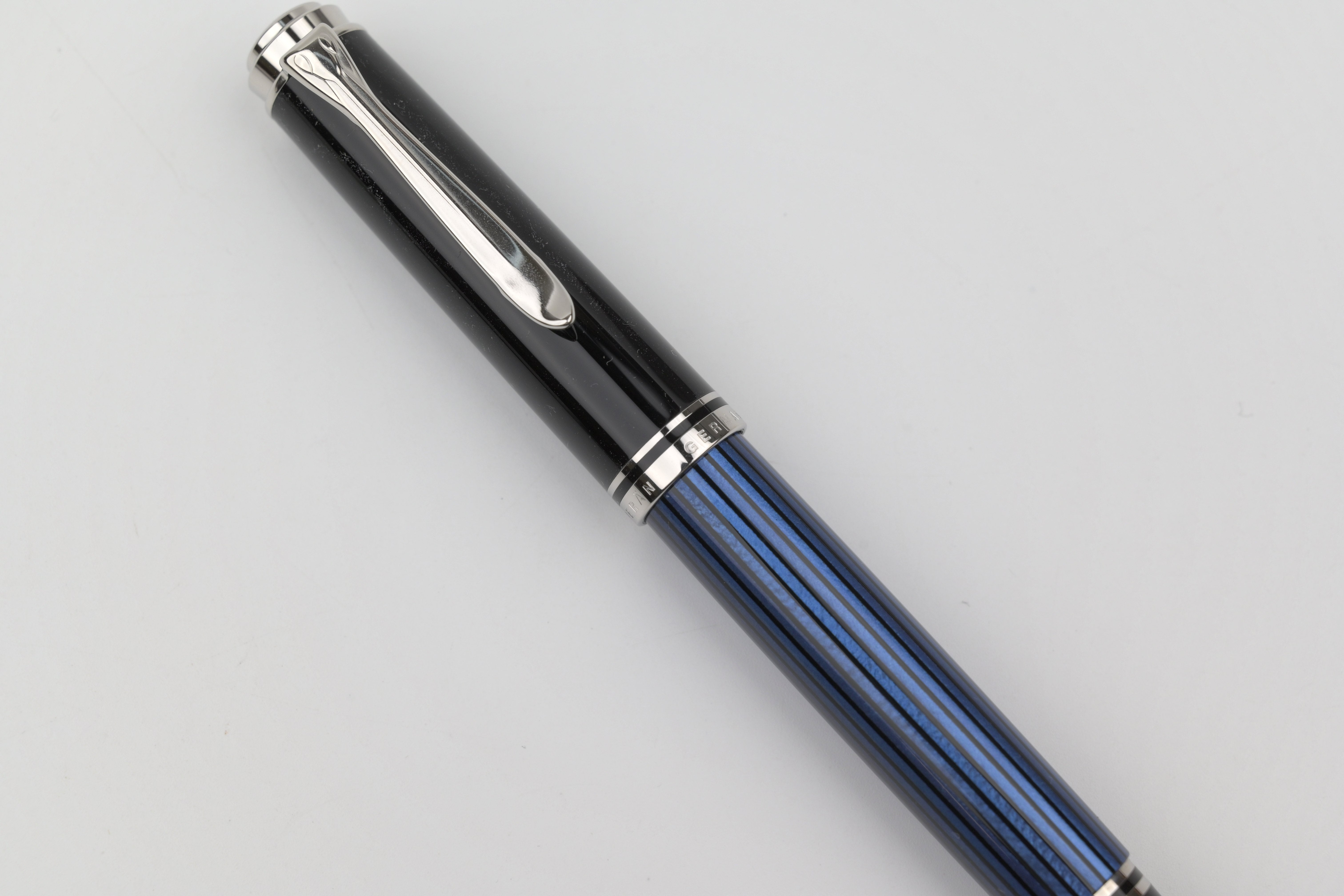 Pelikan M405 Fountain Pen - Souverän - Black-Blue – Yoseka Stationery