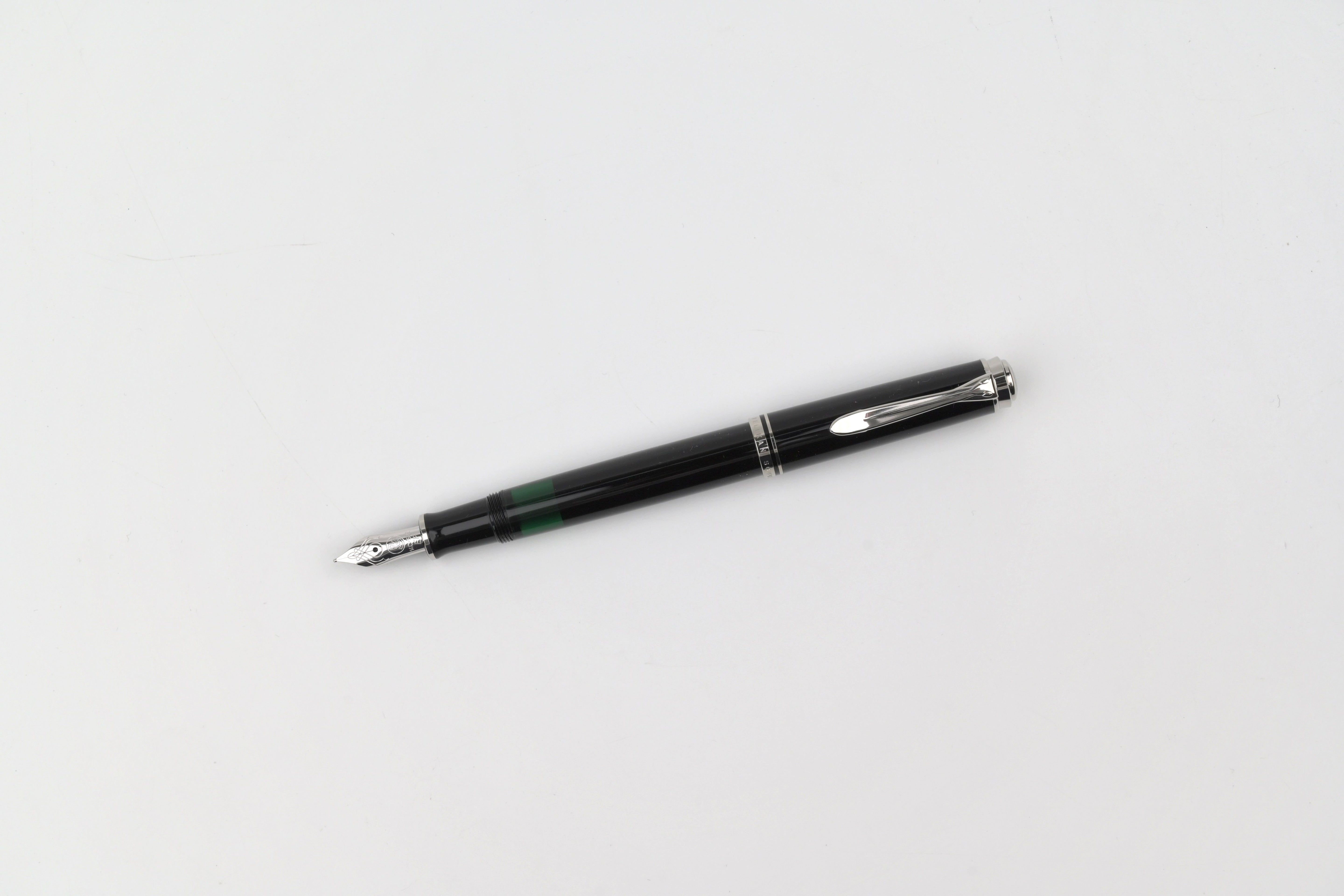 Pelikan M405 Fountain Pen - Souverän - Black-Silver