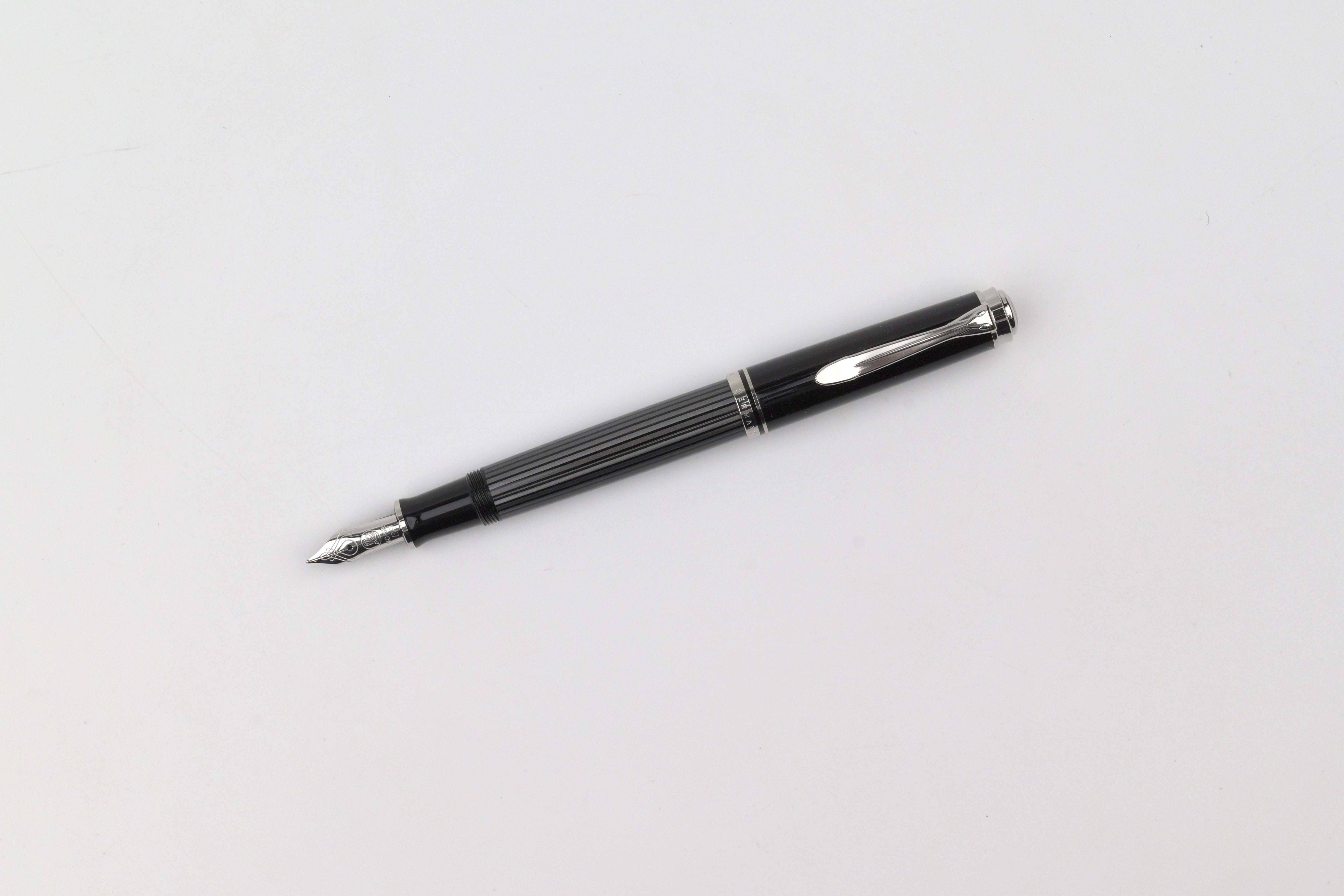 Pelikan M405 Fountain Pen - Souverän - Stresemann Anthracite