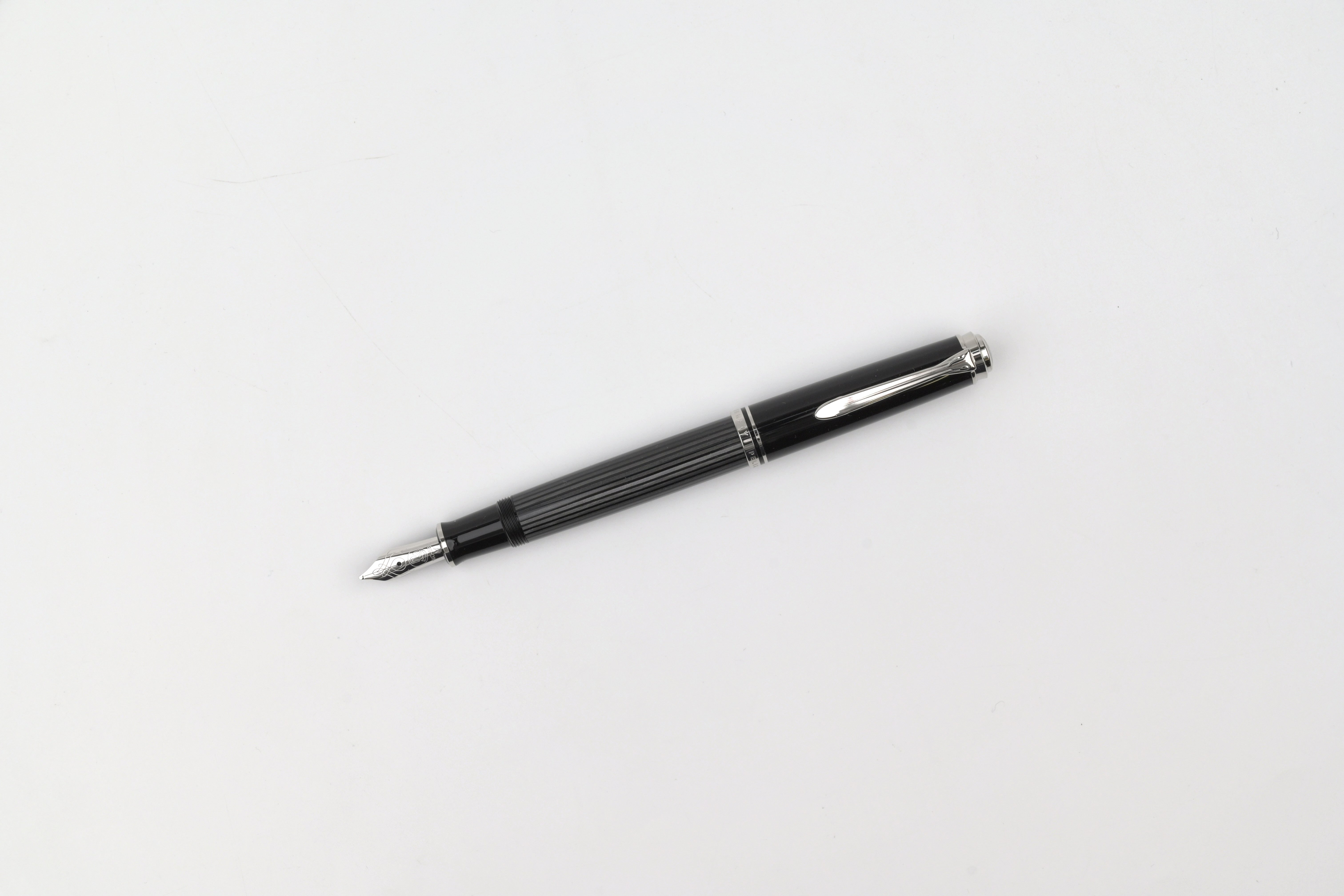 Pelikan M605 Fountain Pen - Souverän - Stresemann – Yoseka Stationery