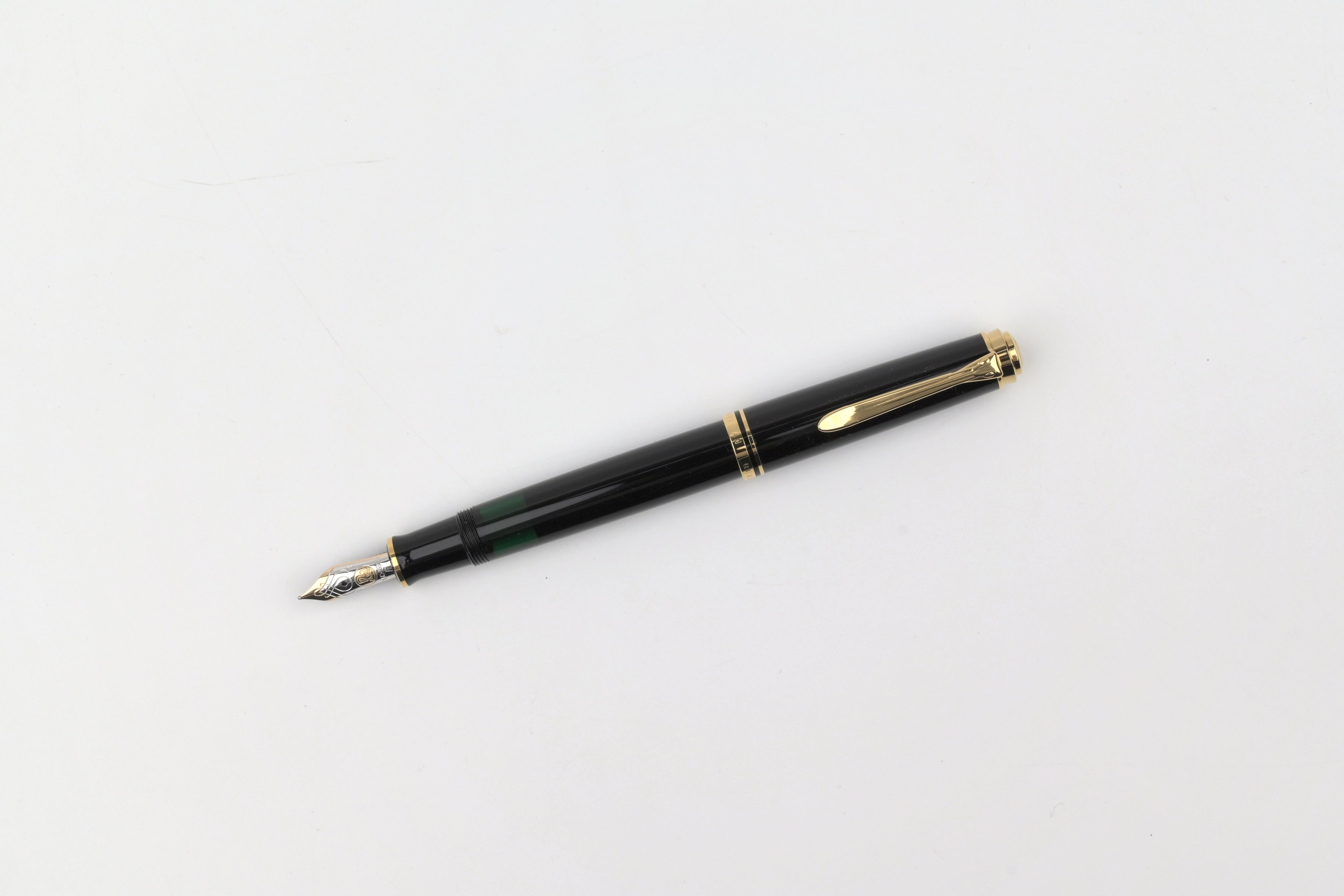 Pelikan M600 Fountain Pen - Souverän - Black