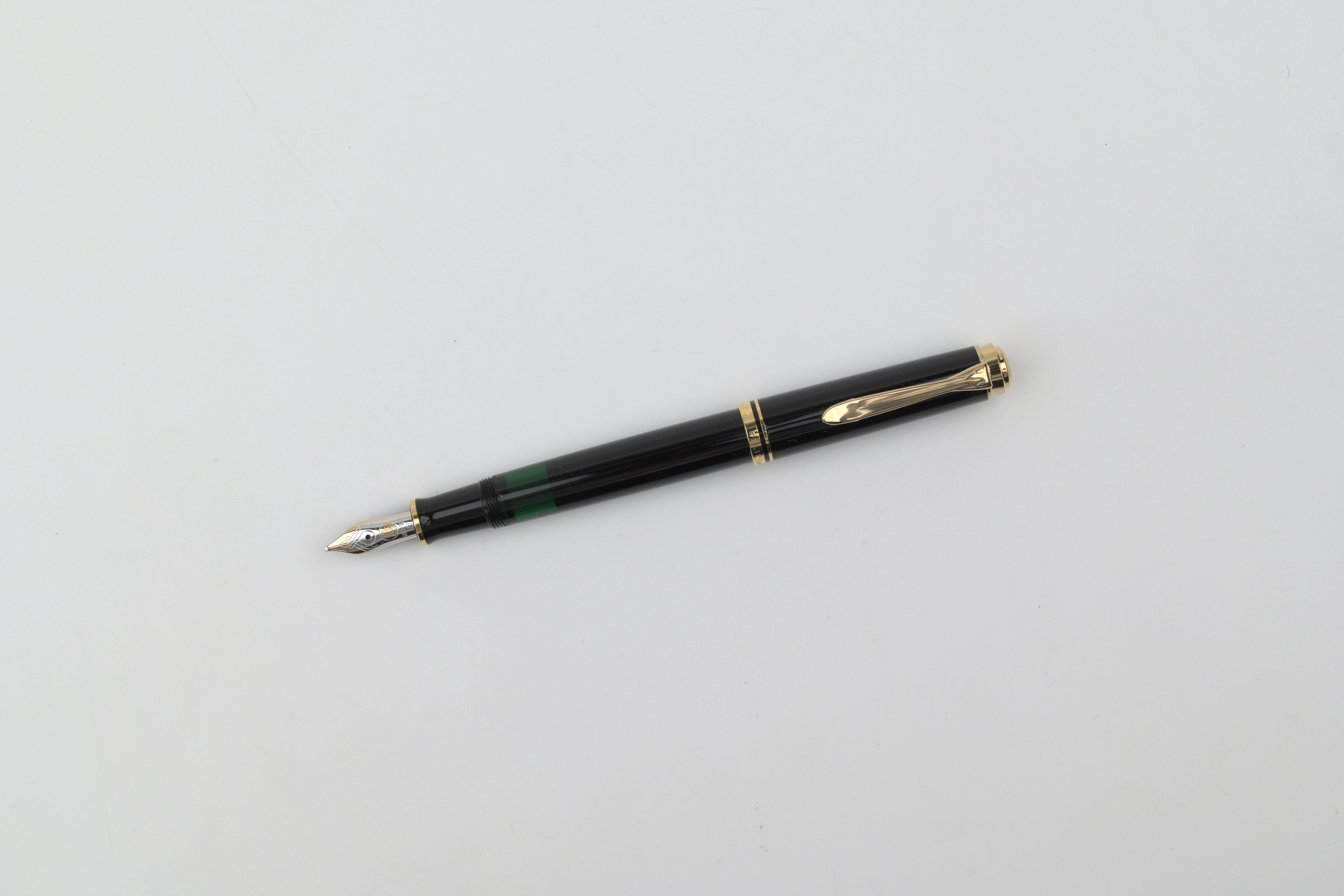 Pelikan M400 Fountain Pen - Souverän - Black – Yoseka Stationery