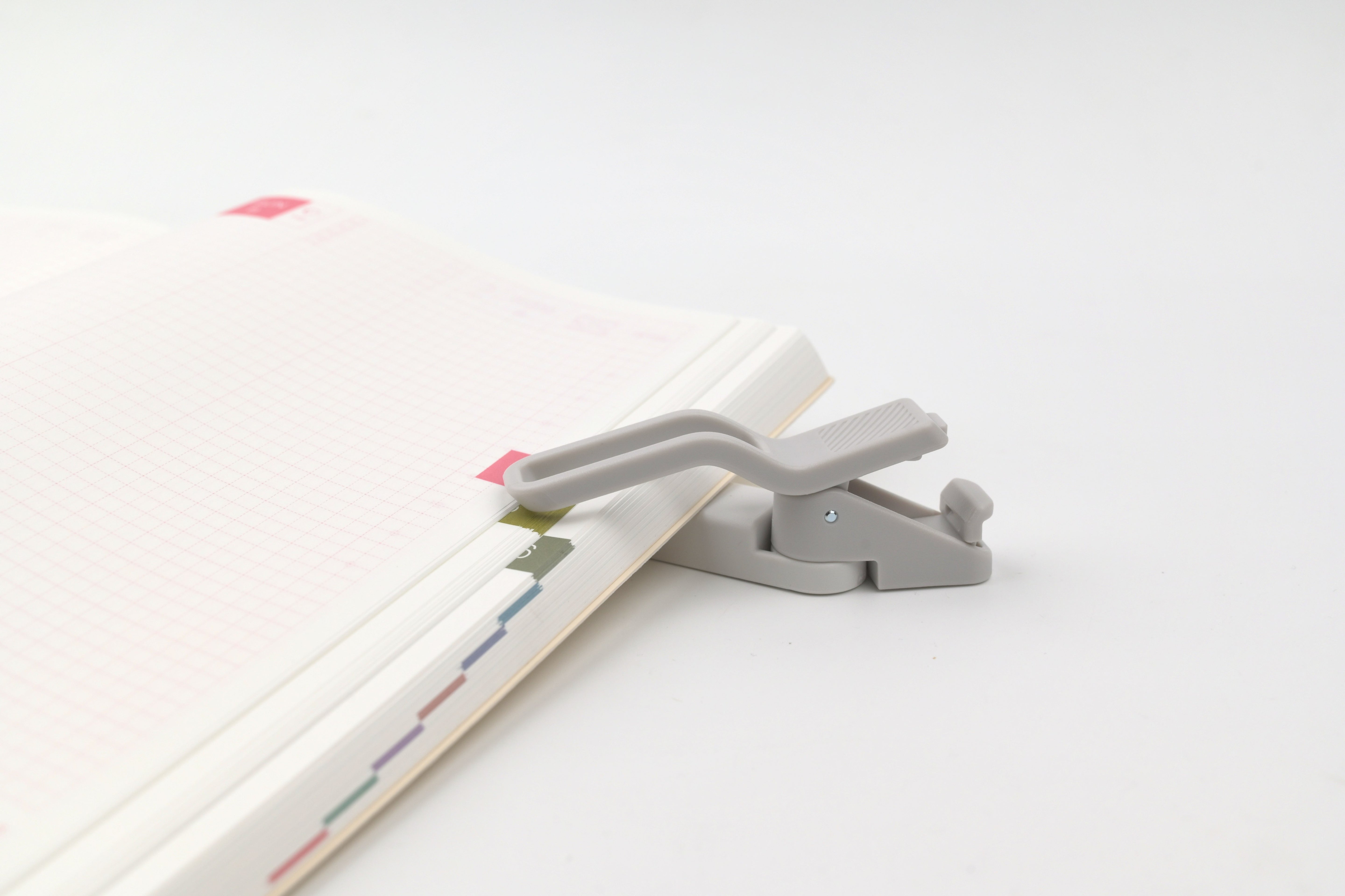 KING JIM Twip Foldable Book Clip