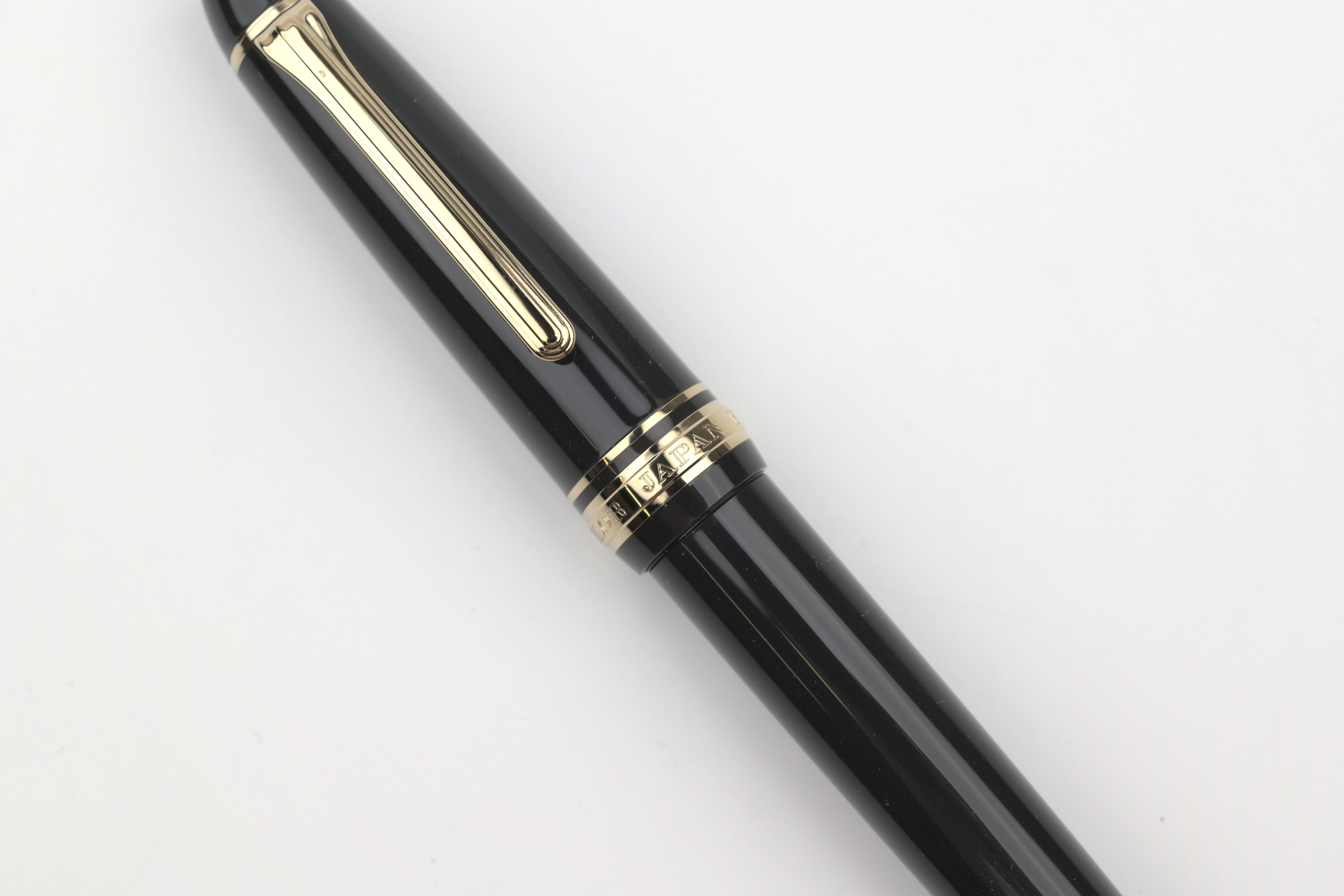 Sailor 1911 Casual L Fountain Pen - Stable - Muted Black – Yoseka