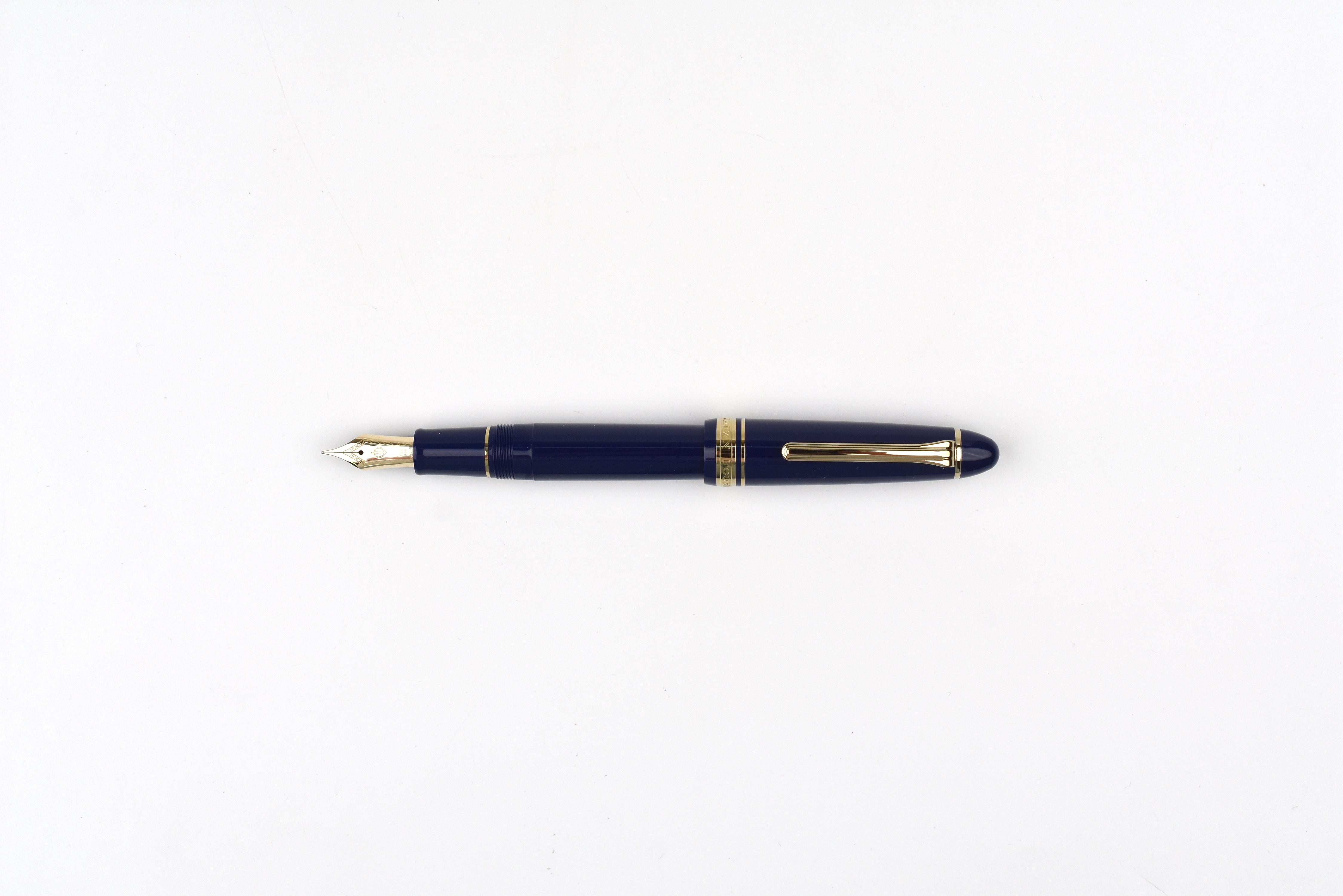 Sailor 1911 Large Fountain Pen - 14K Gold Trim - Blue – Yoseka