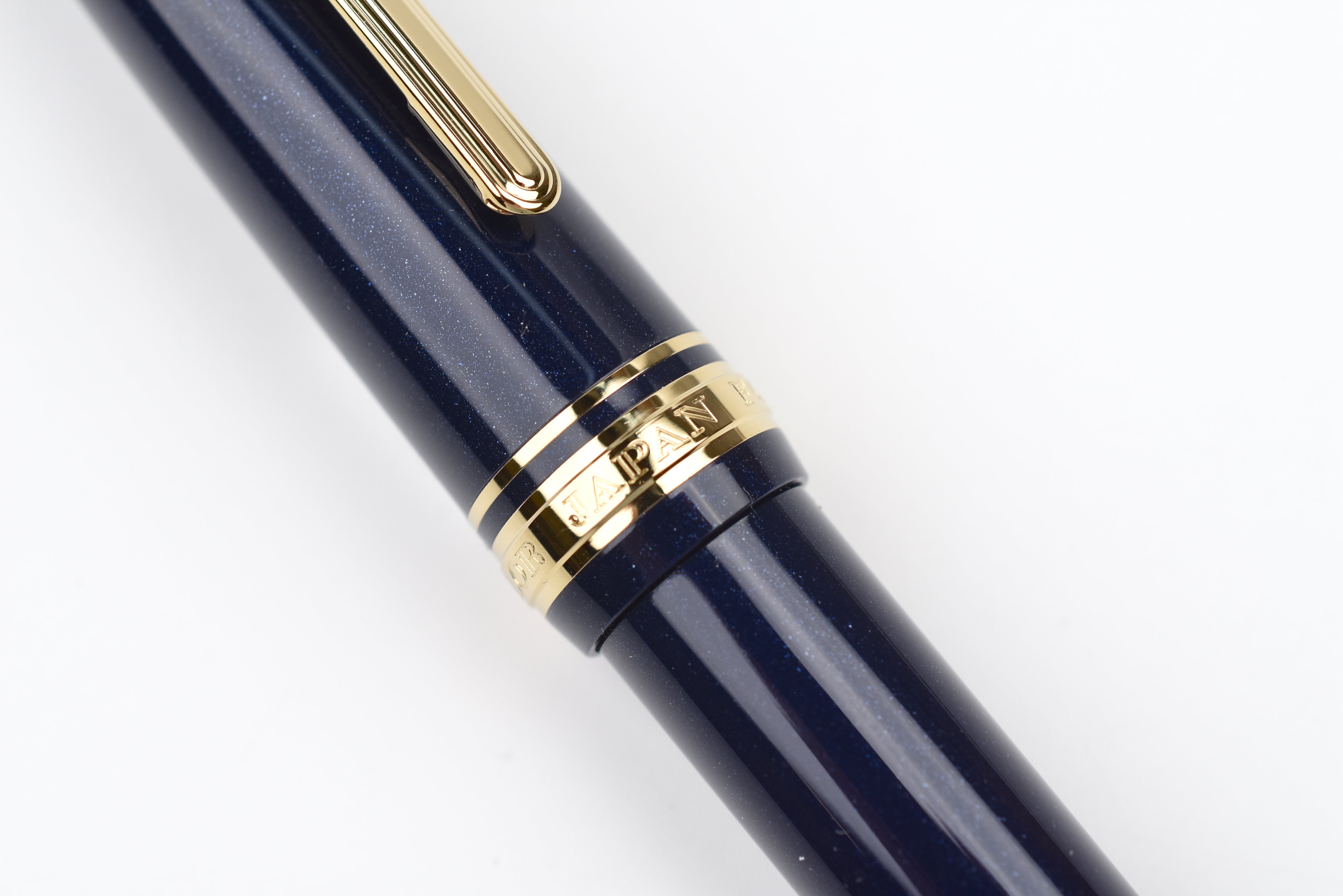 Sailor 1911 Large Fountain Pen - 18K Gold Trim - Shining Blue
