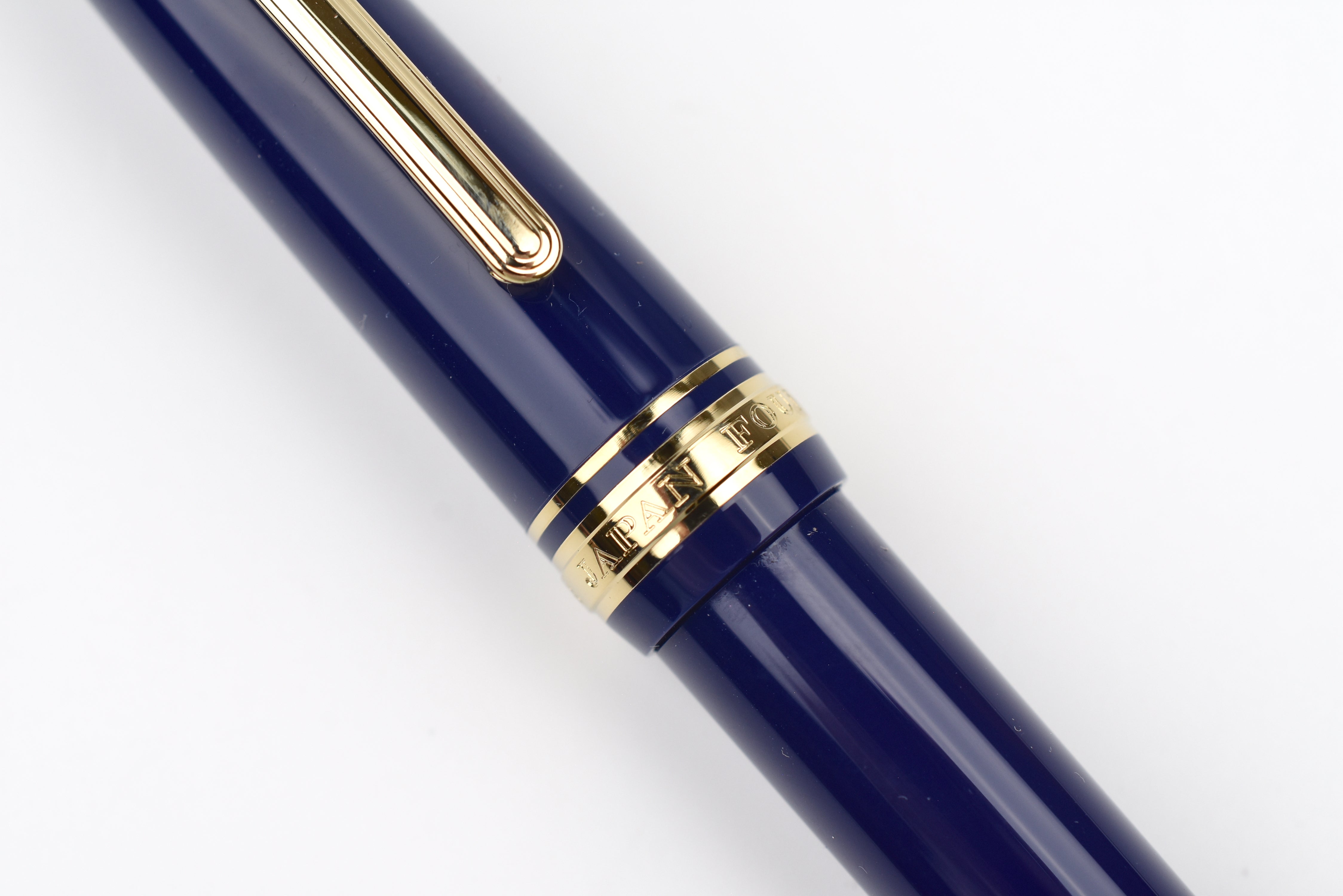 Sailor 1911 Large Fountain Pen - 14K Gold Trim - Blue – Yoseka
