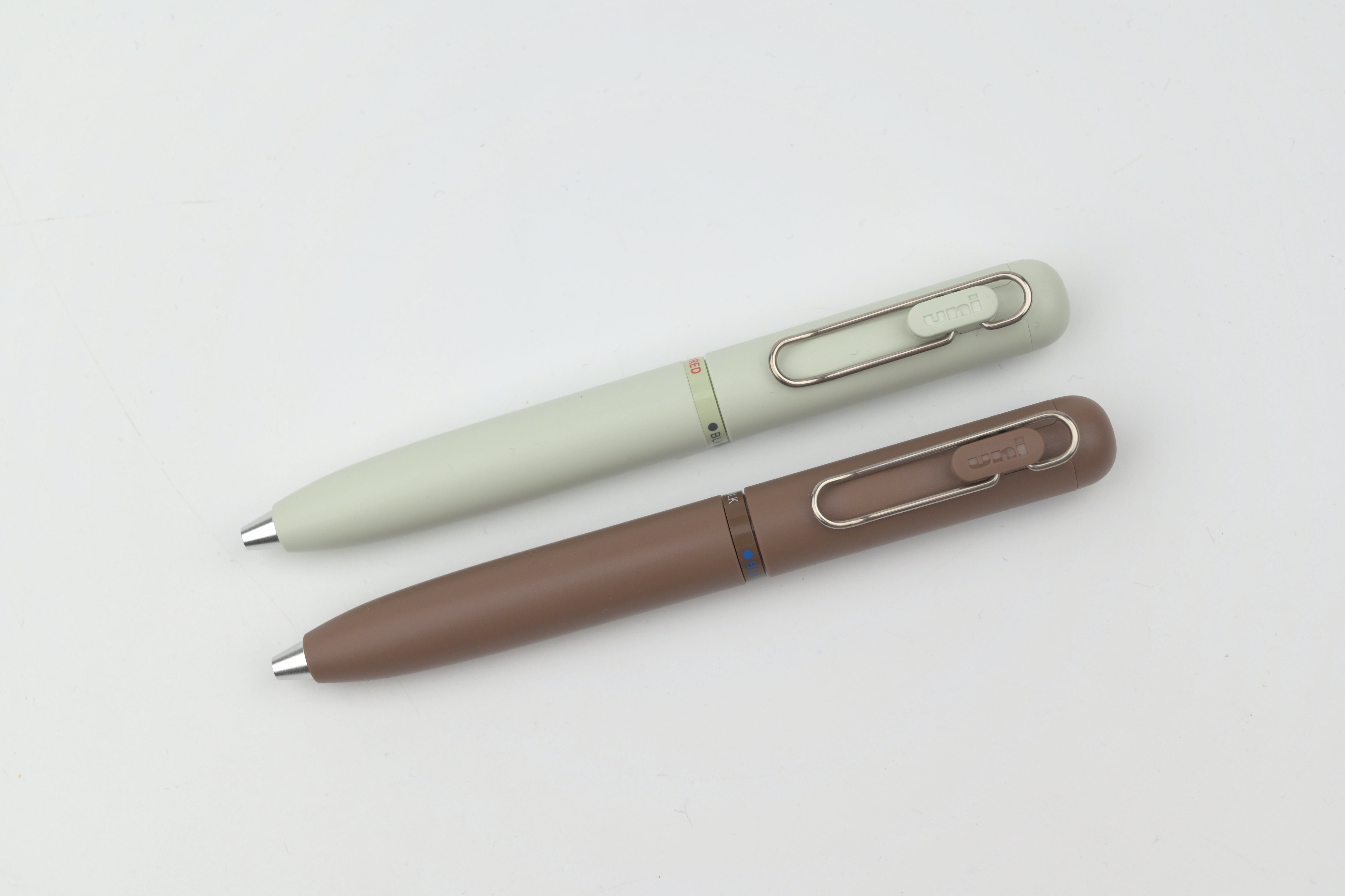 Uni-ball One 3 - 0.38mm