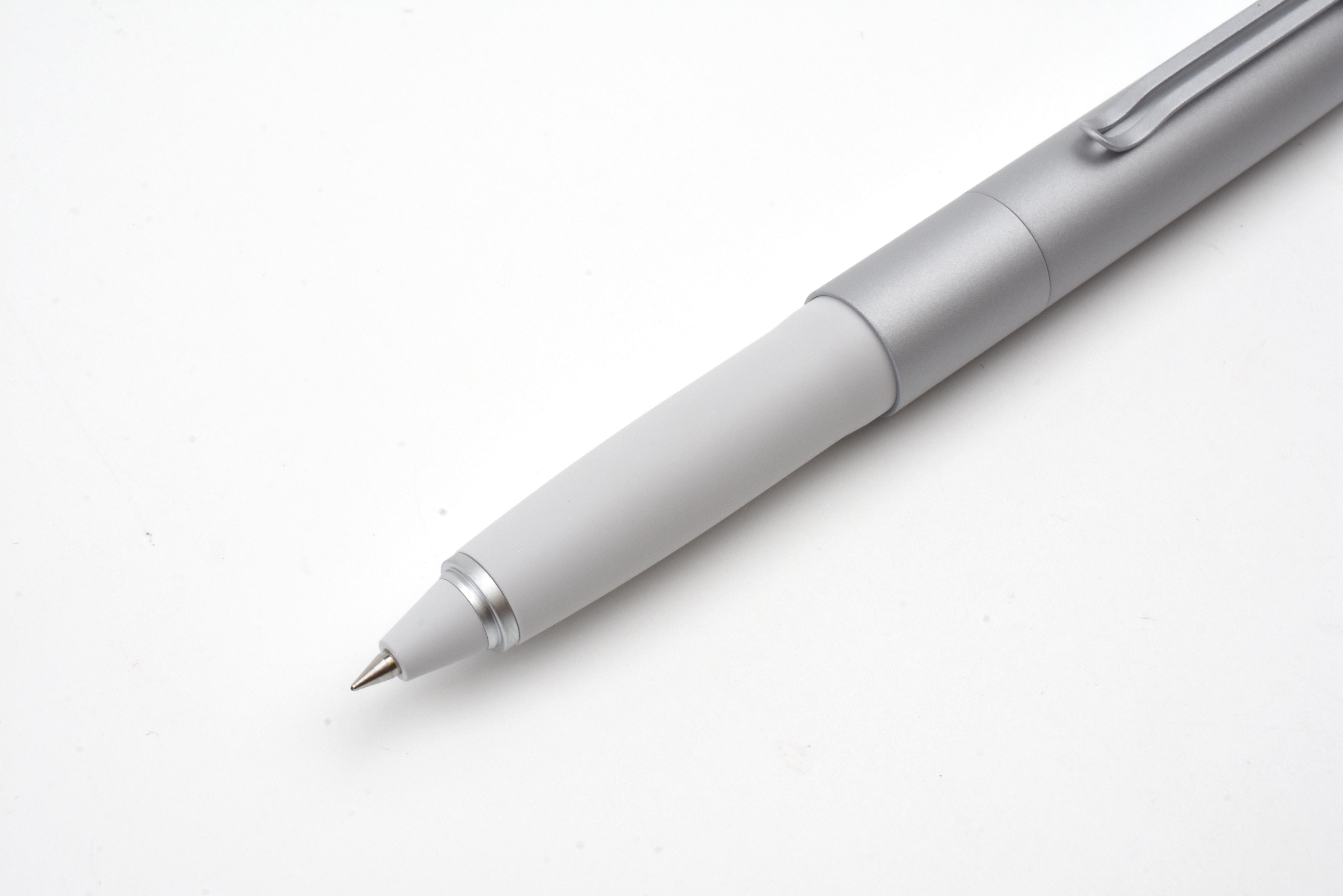 Uni ZENTO - Signature Model - 0.38mm – Yoseka Stationery