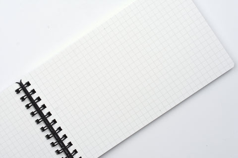 Mnemosyne Notebook - Horizontal - Grid