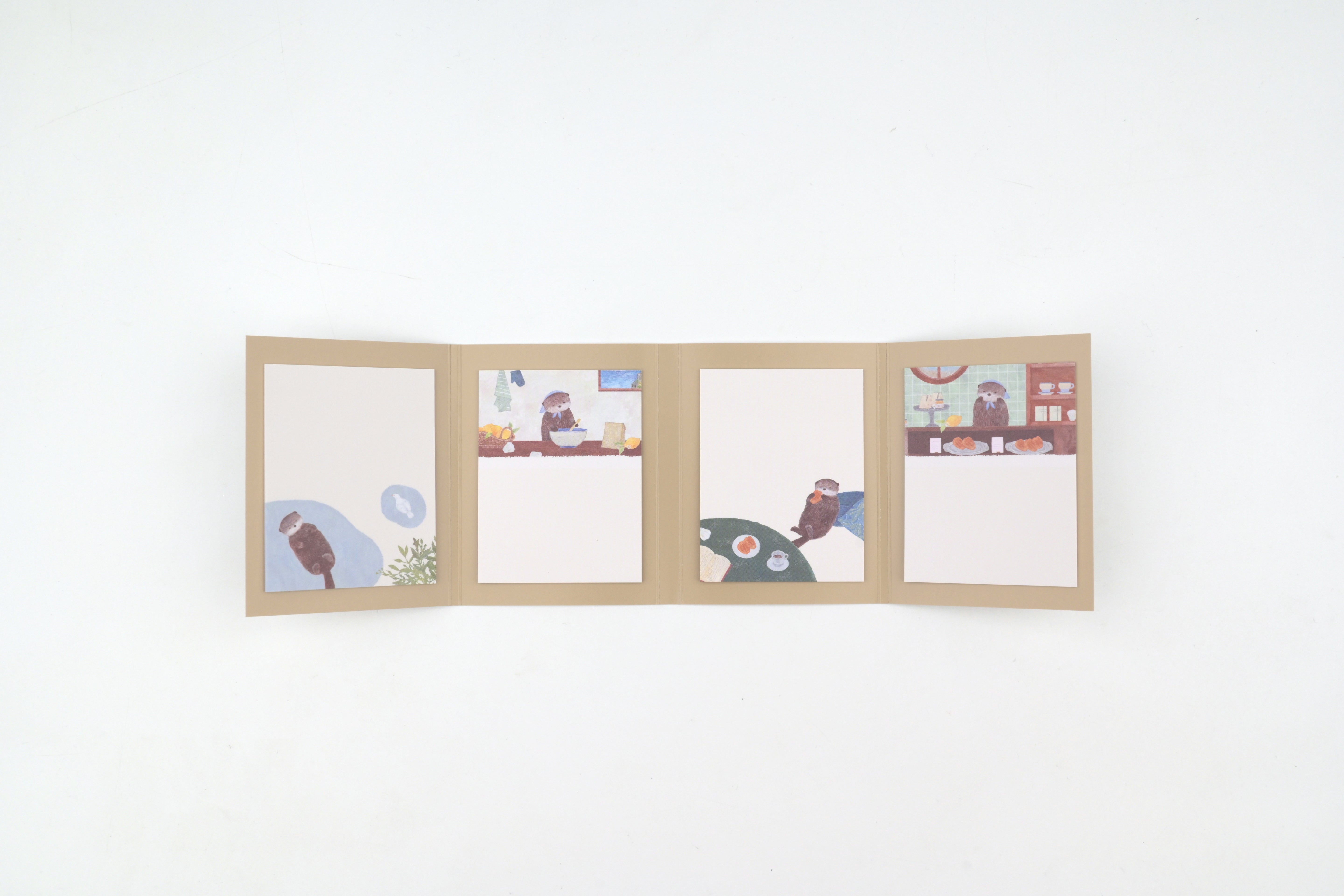 NB Sticky Notes - Ressa - A Sea Otter and Shell Madeleines