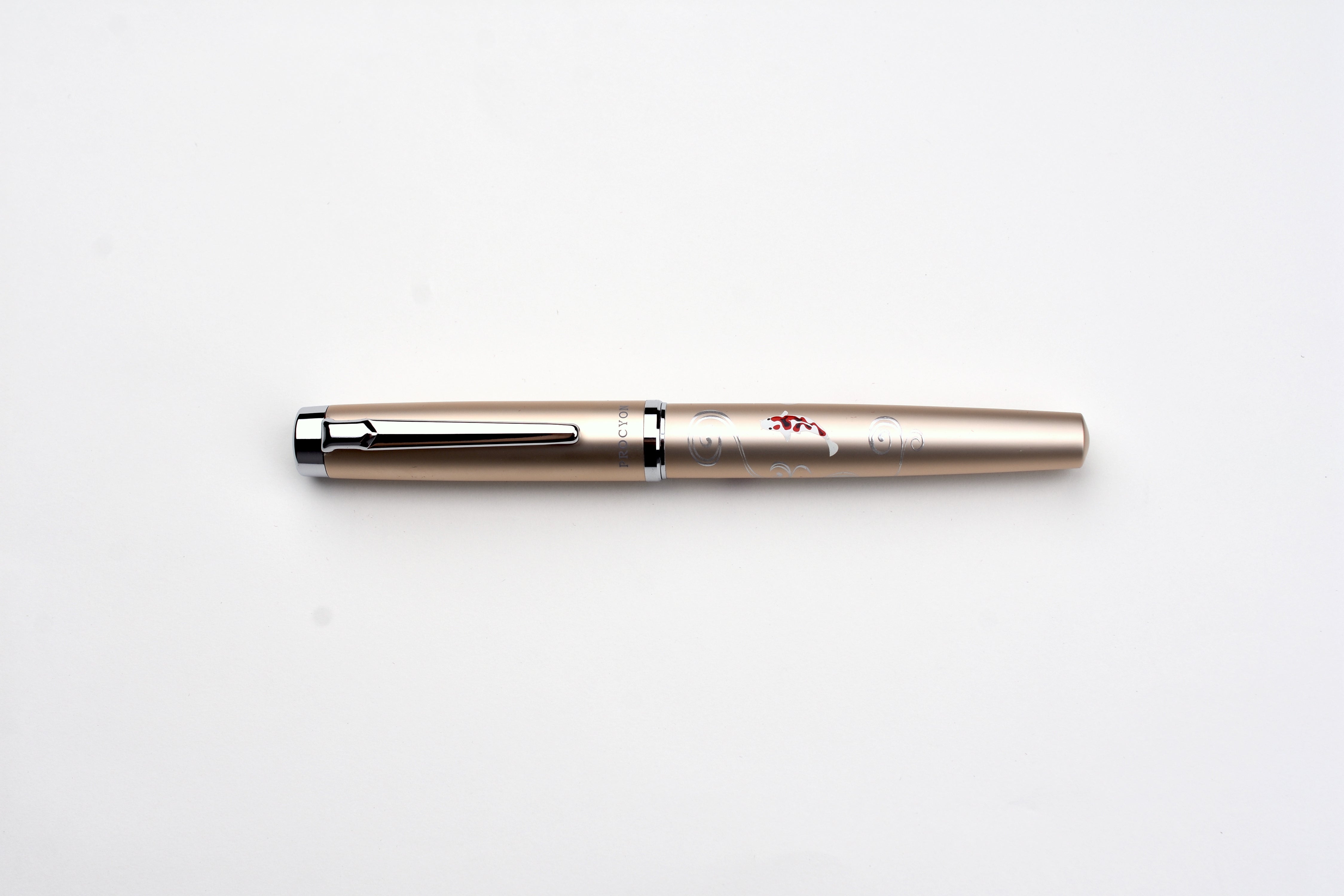 Platinum Procyon Maki-e Fountain Pen - Nishikigoi