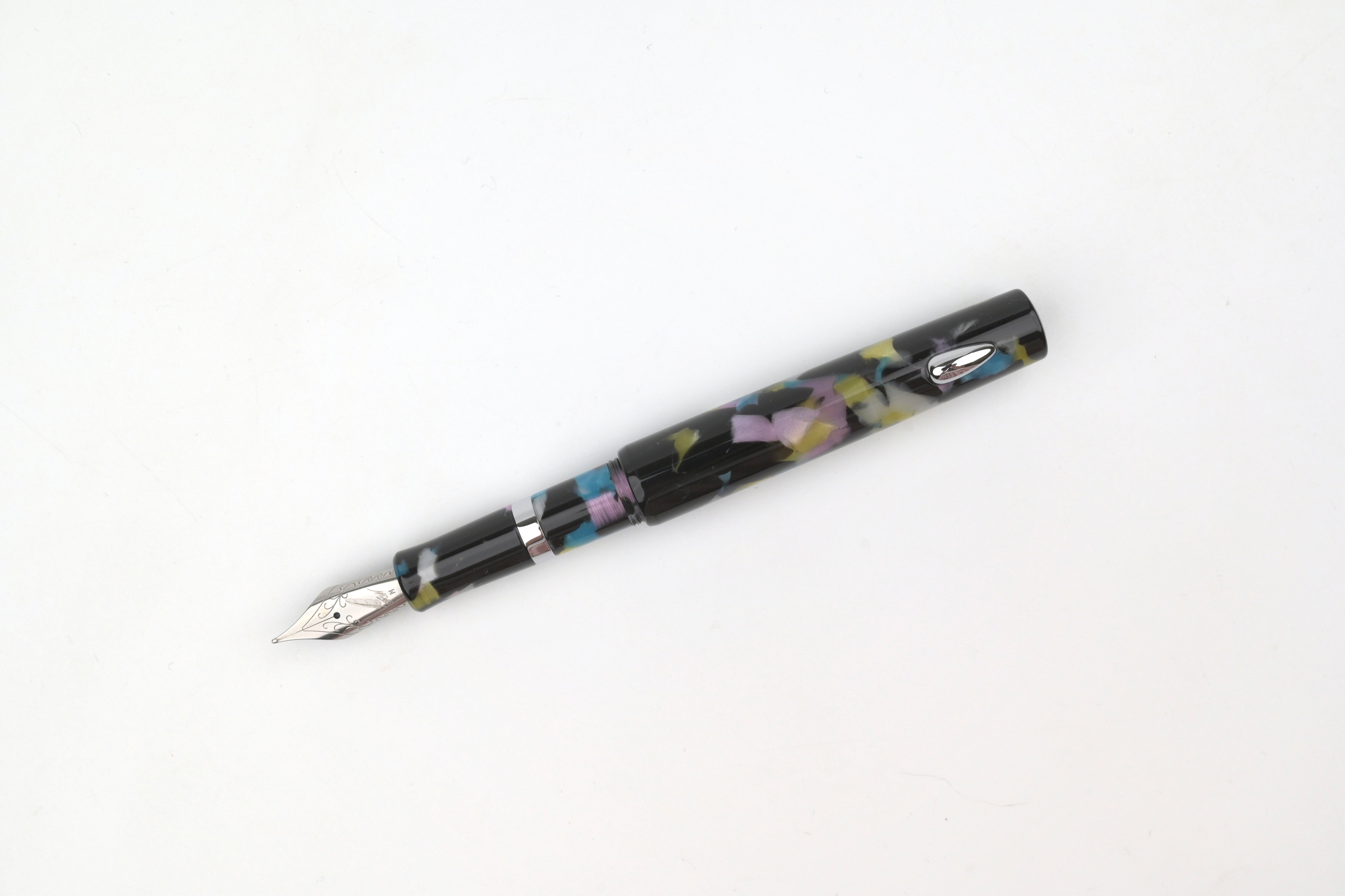 Fine Writing International Pencket Pocket Fountain Pen - Black Nougat