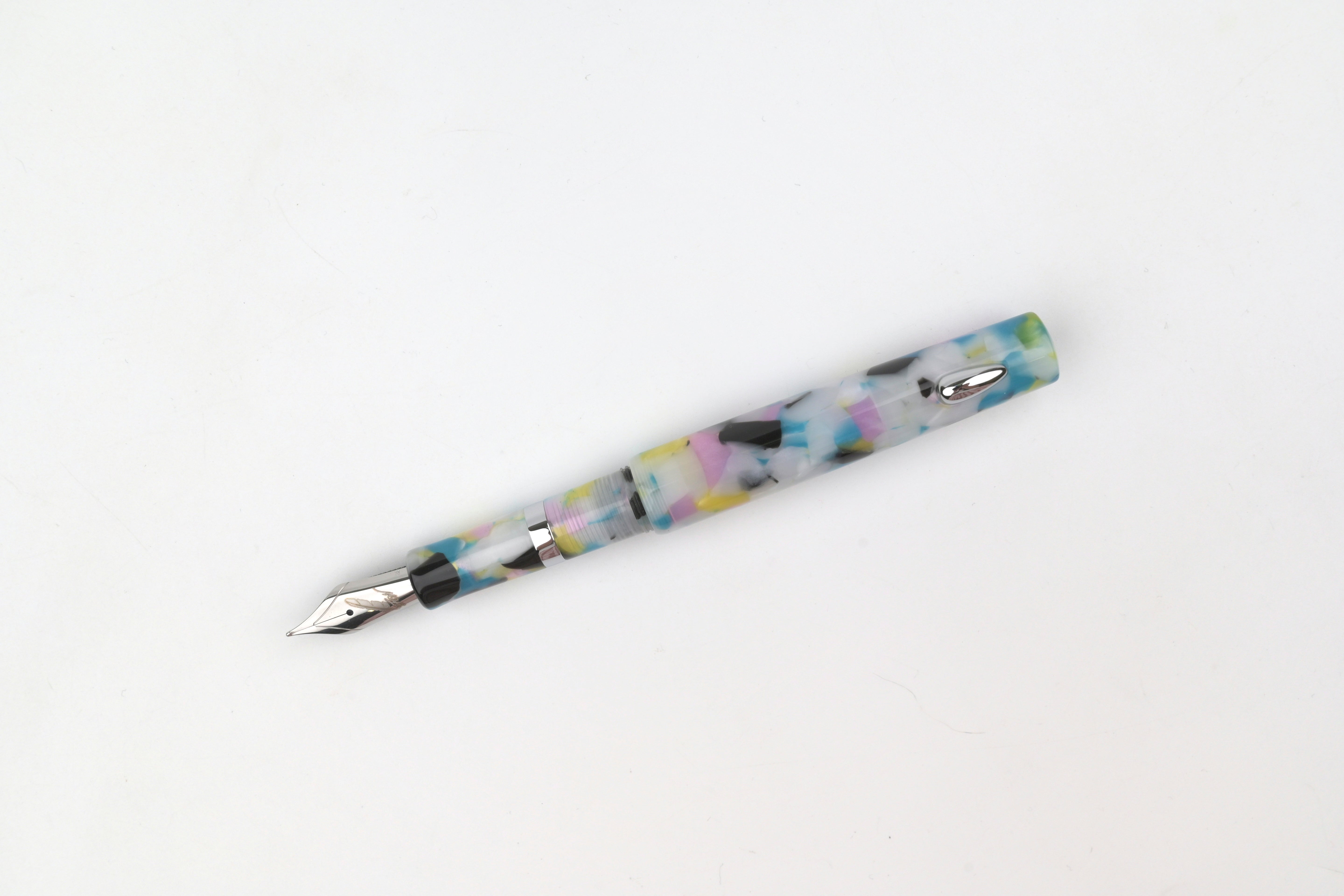 Fine Writing International Pencket Pocket Fountain Pen - Nougat