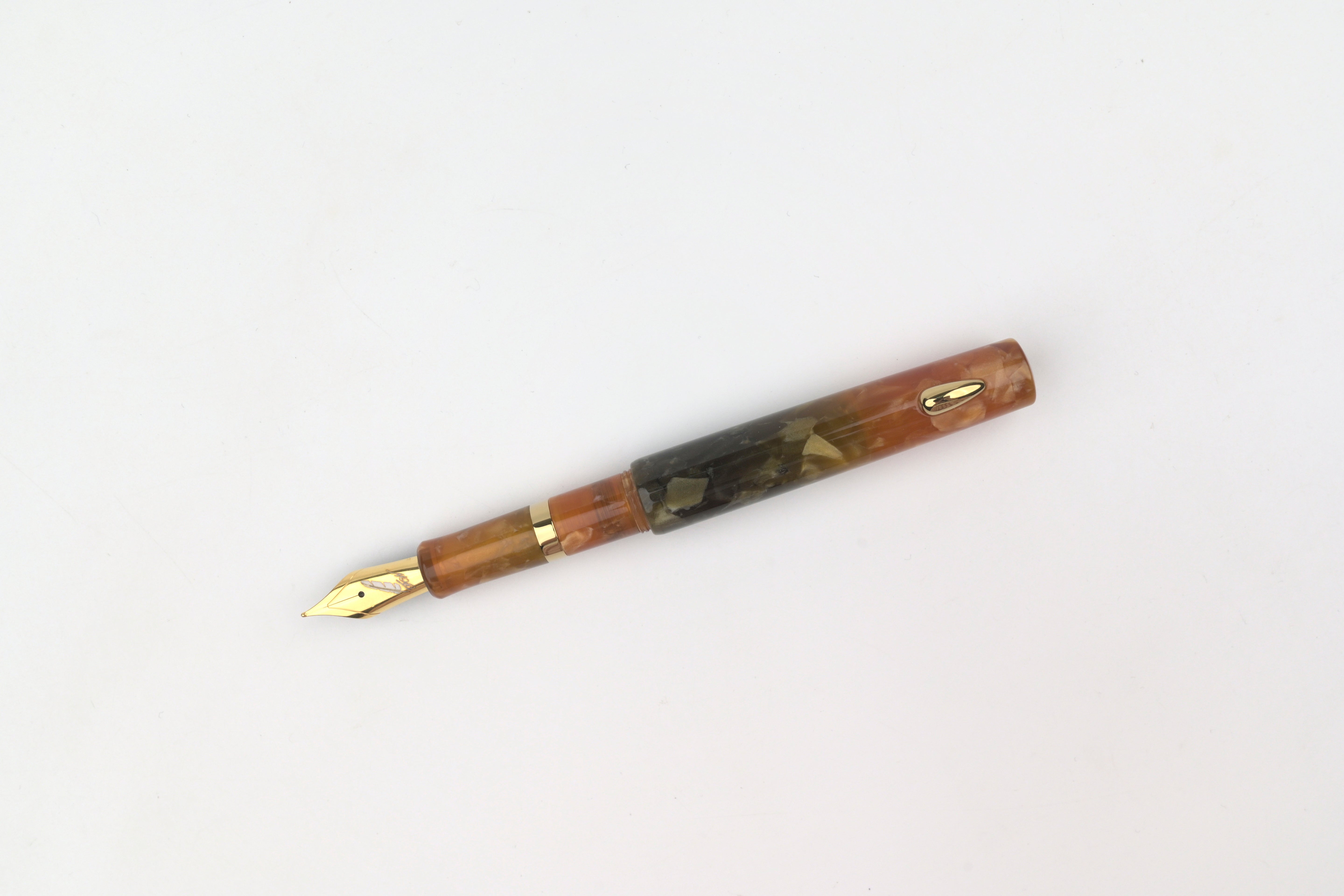 Fine Writing International Pencket Pocket Fountain Pen - Garnet
