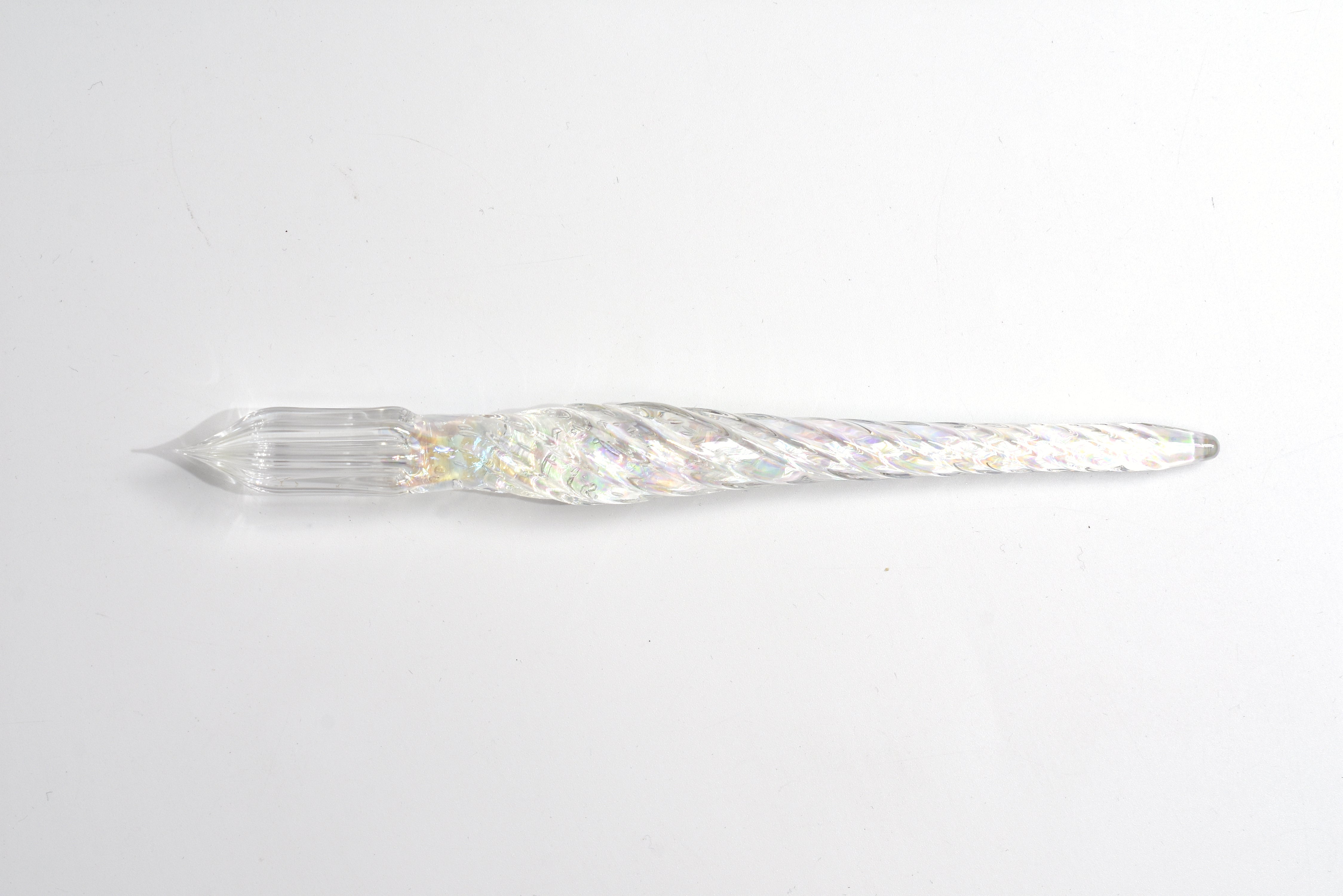 Glass Studio AUN Glass Pen - Lace - Soap bubble (with bubbles inside)