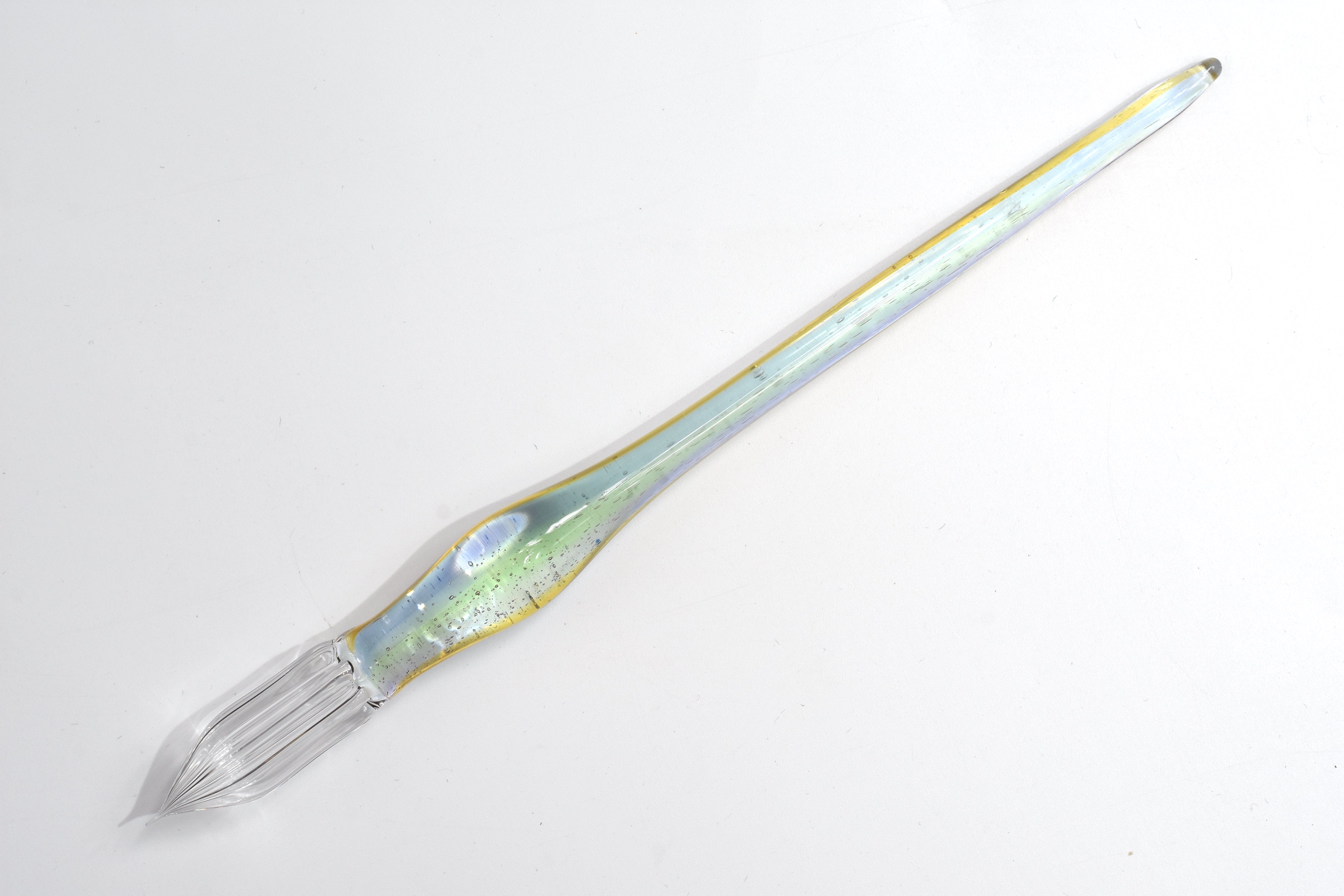 Glass Studio AUN Glass Pen - The changing colors of spring