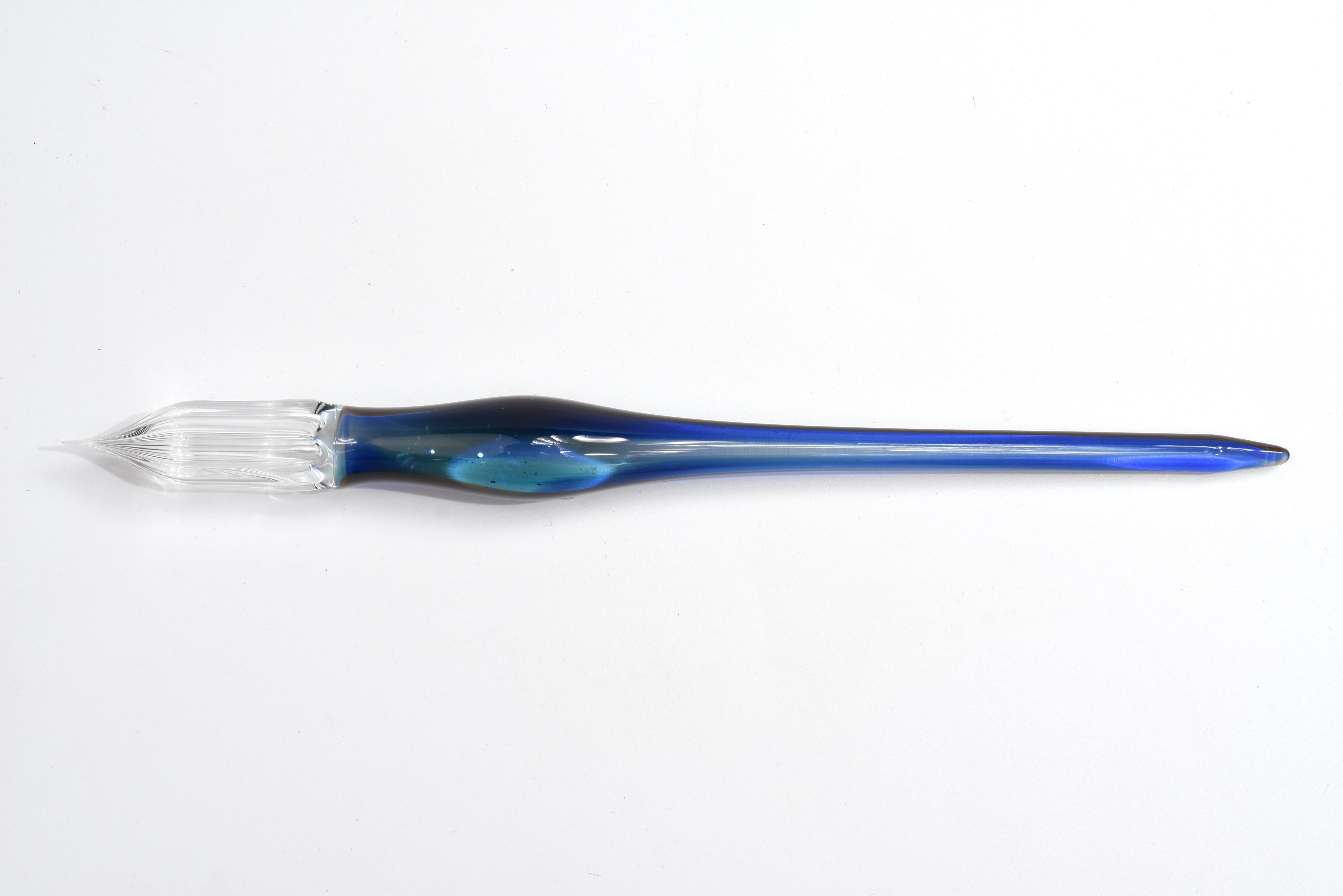 Glass Studio AUN Glass Pen - The changing colors of winter