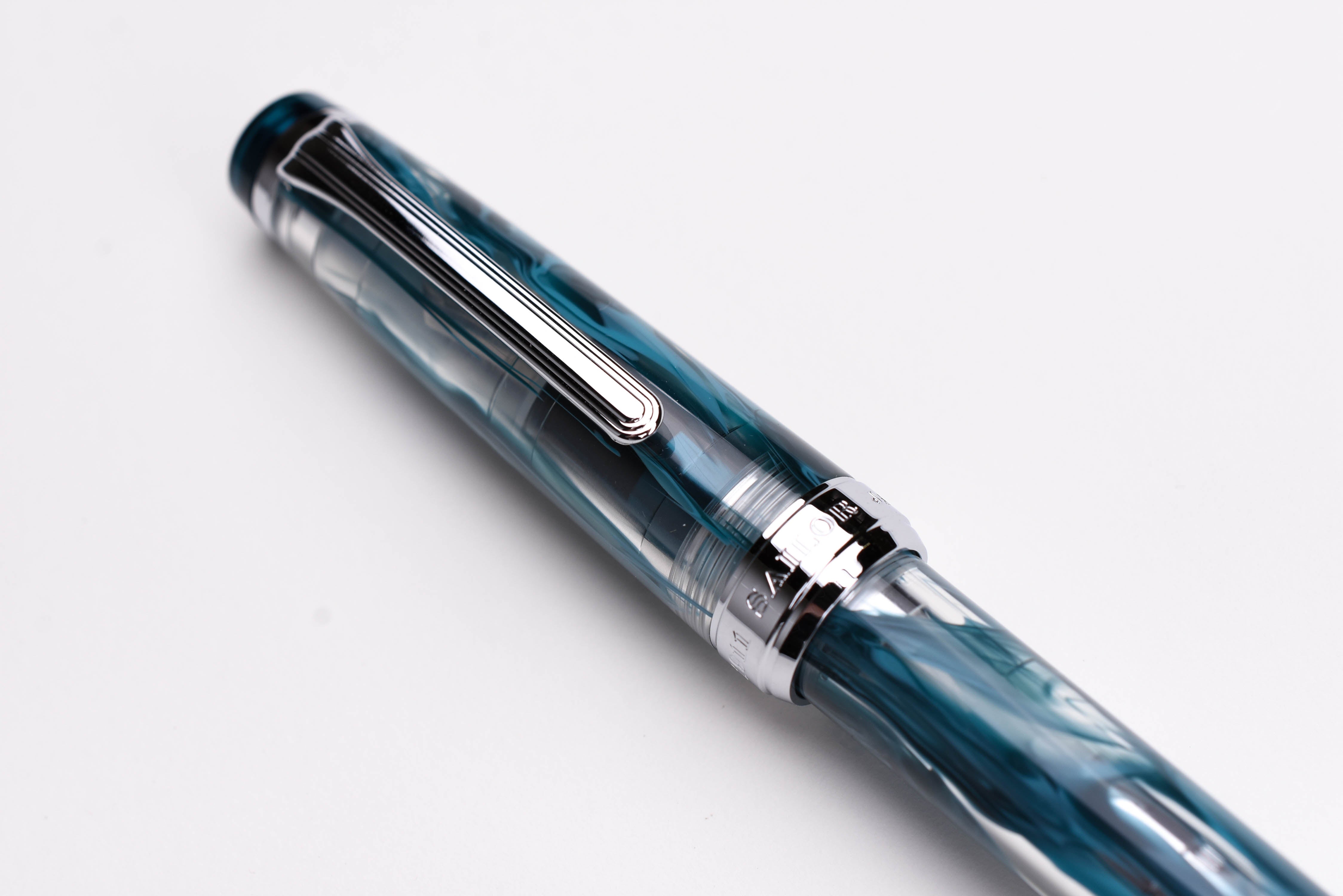 Sailor Veilio Fountain Pen - Blue Green - Limited Release