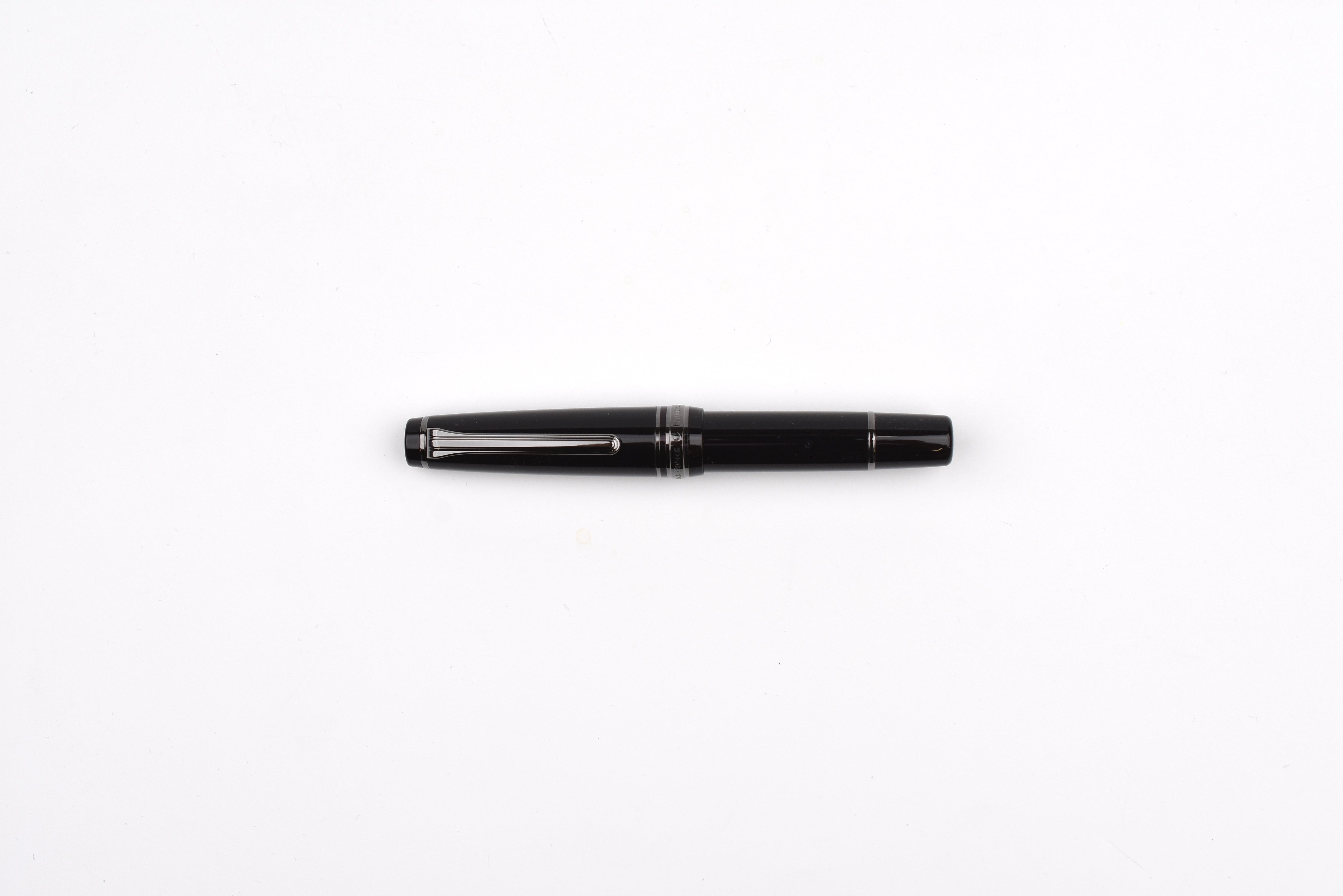BUNGUBOX Original Fountain Pen - The Mini Witch – Yoseka Stationery
