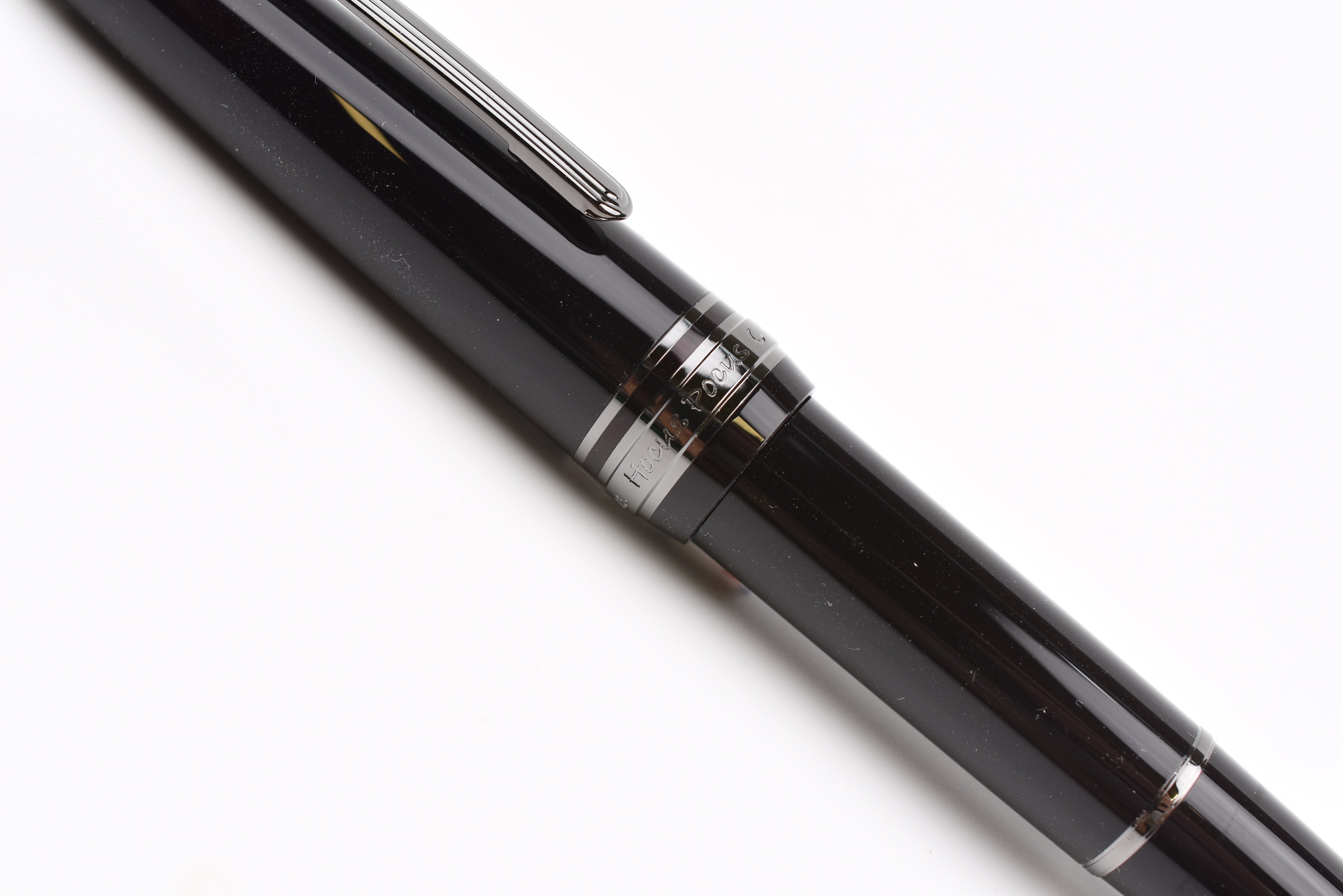 BUNGUBOX Original Fountain Pen - The Mini Witch – Yoseka Stationery