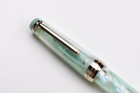 Sailor Veilio Fountain Pen - Pearl Mint - Limited Release