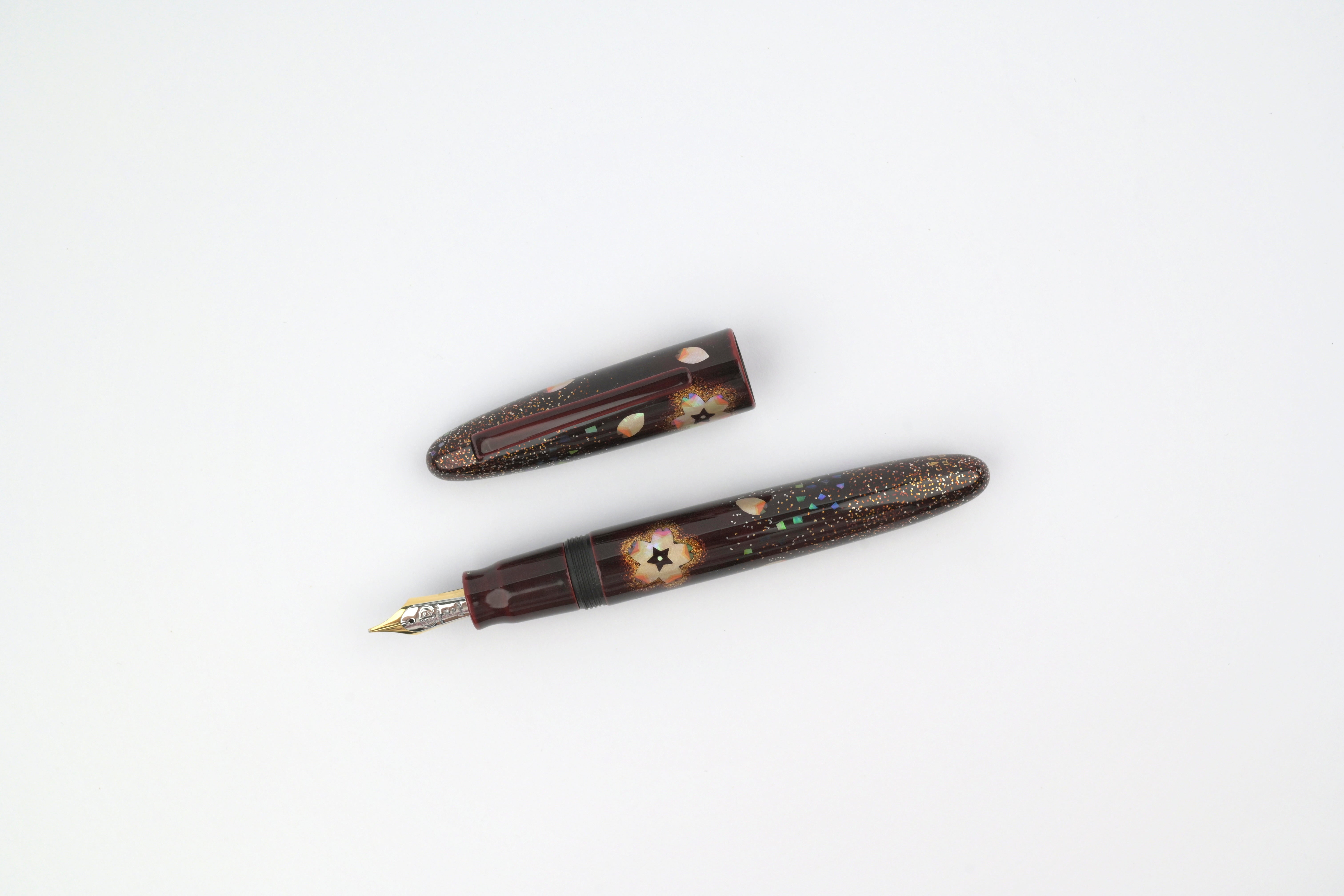 Taccia Miyabi Fountain Pen - Golden Sunlit Sakura - Limited