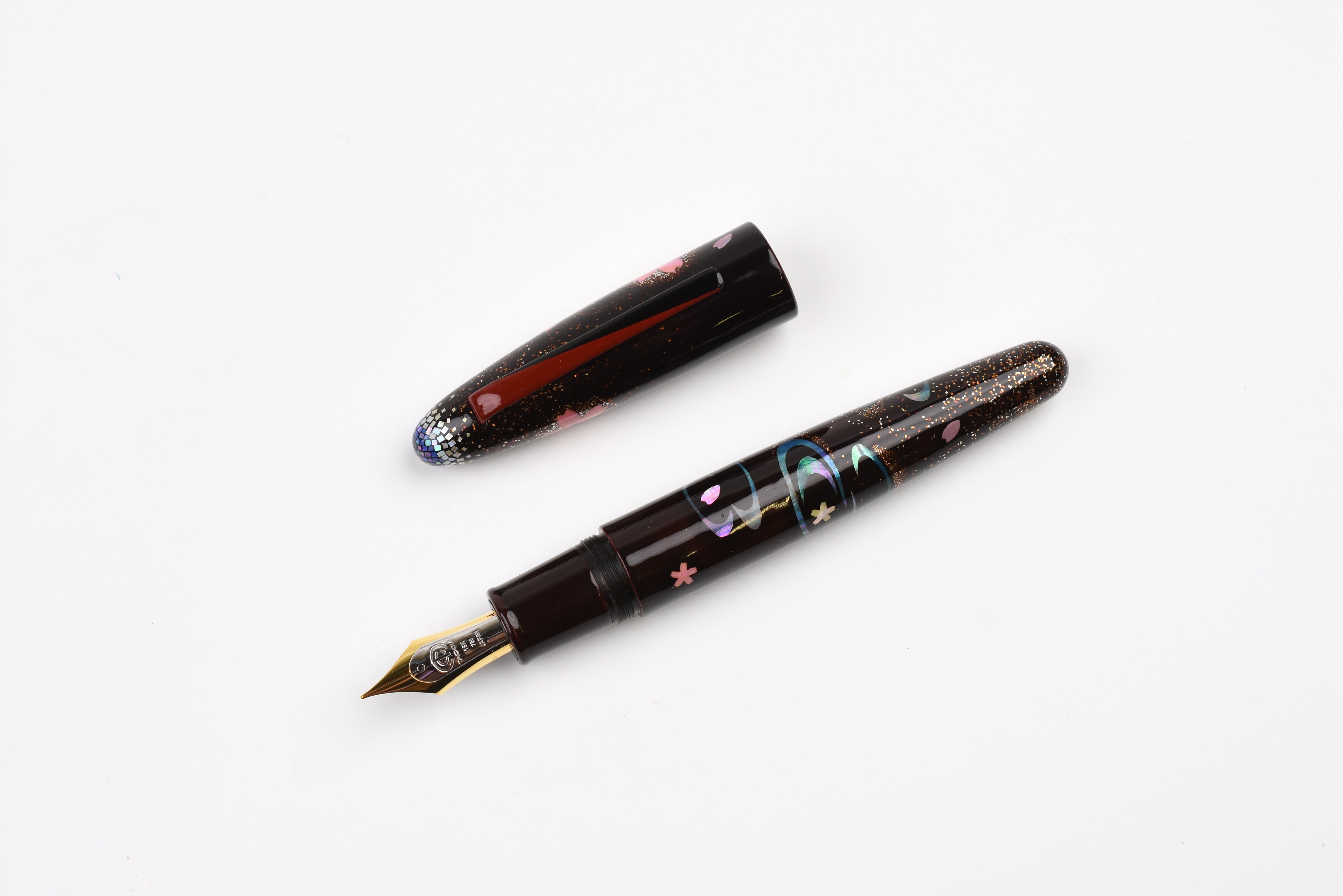 Taccia Empress Fountain Pen - Shidare Sakura - Limited Edition