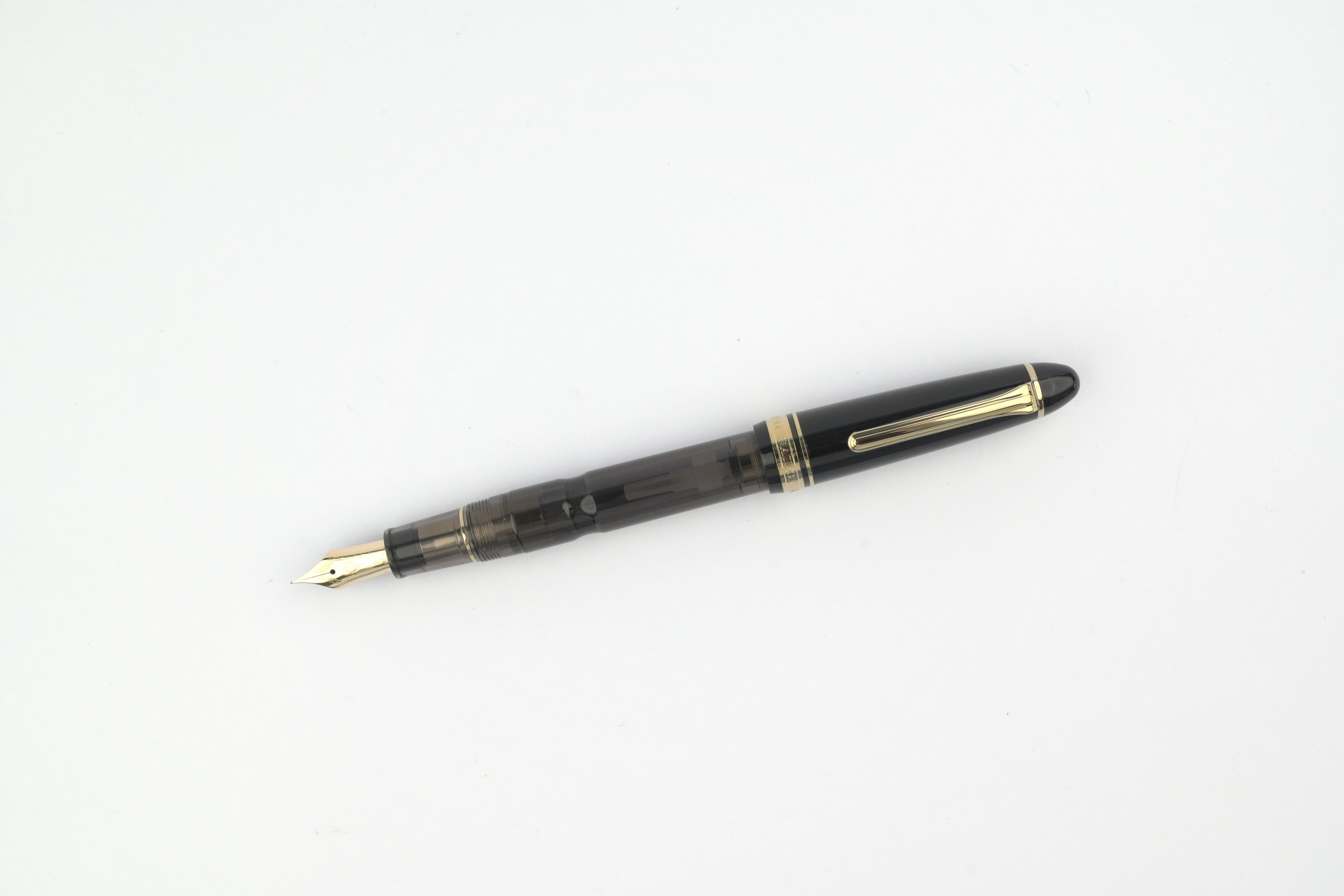 Sailor 1911 Realo 18K Fountain Pen GT