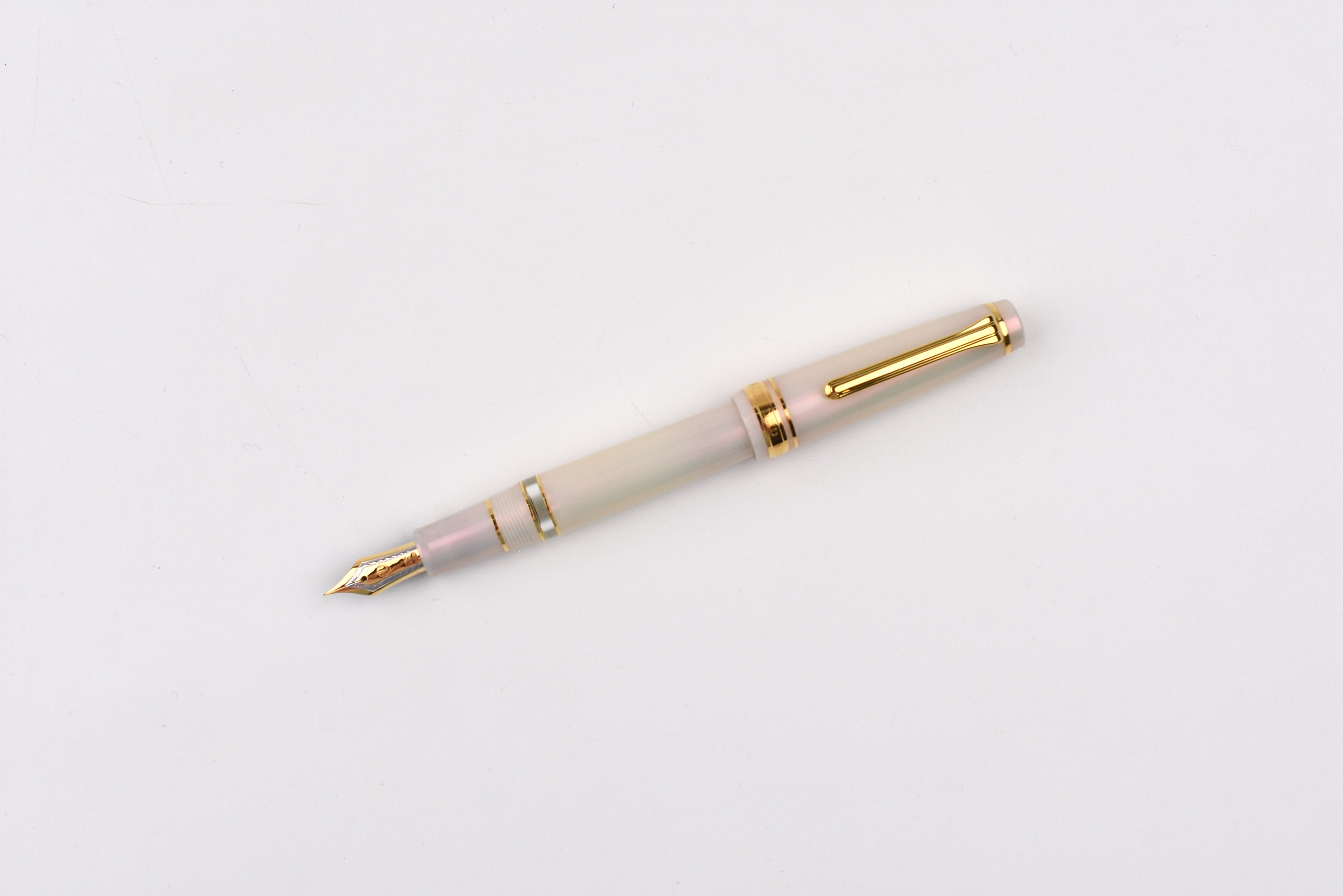 Poesie Original Piston Fountain Pen - Pink Light - Limited Edition