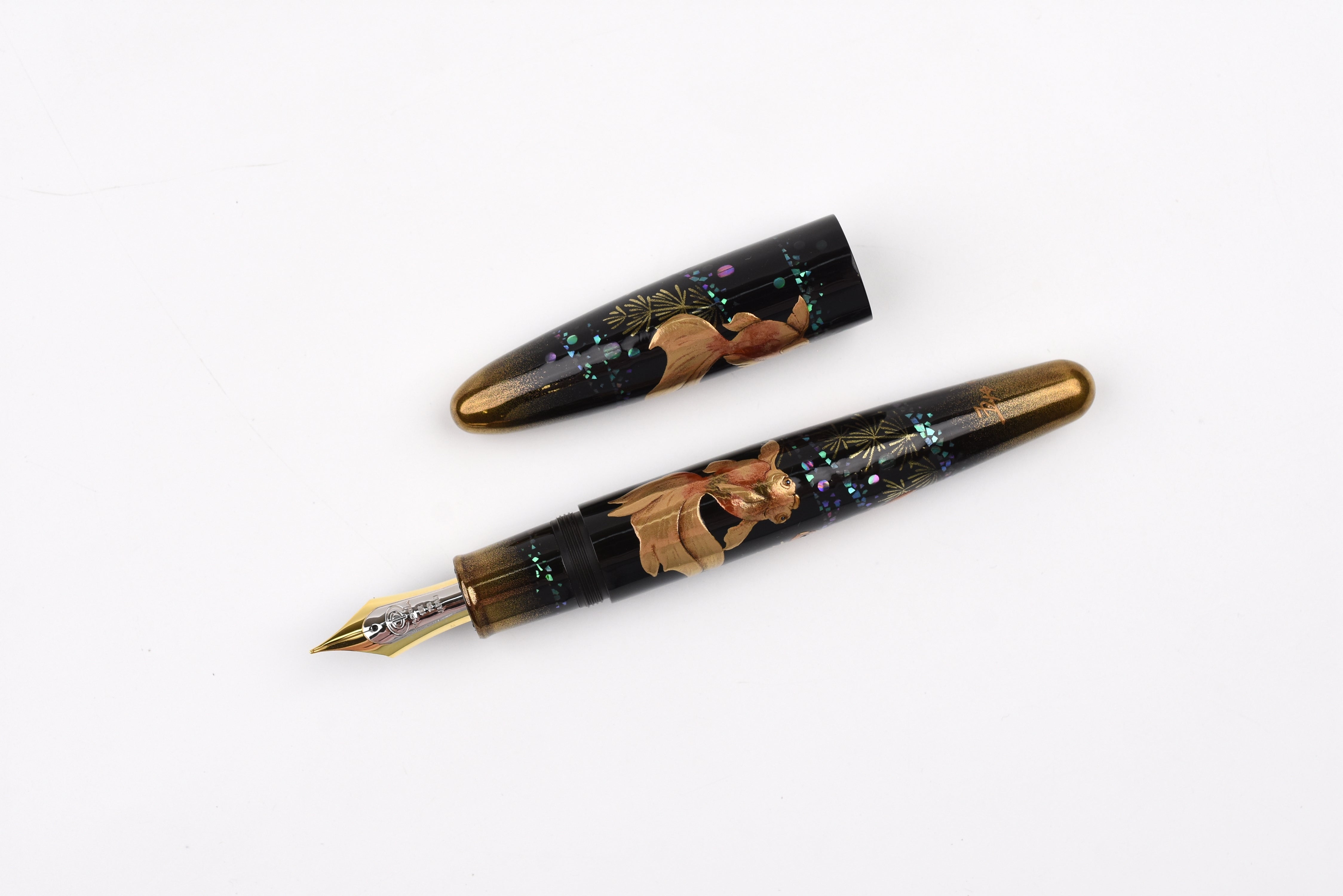 Taccia Empress Fountain Pen - Goldfish Suaka - Limited Edition