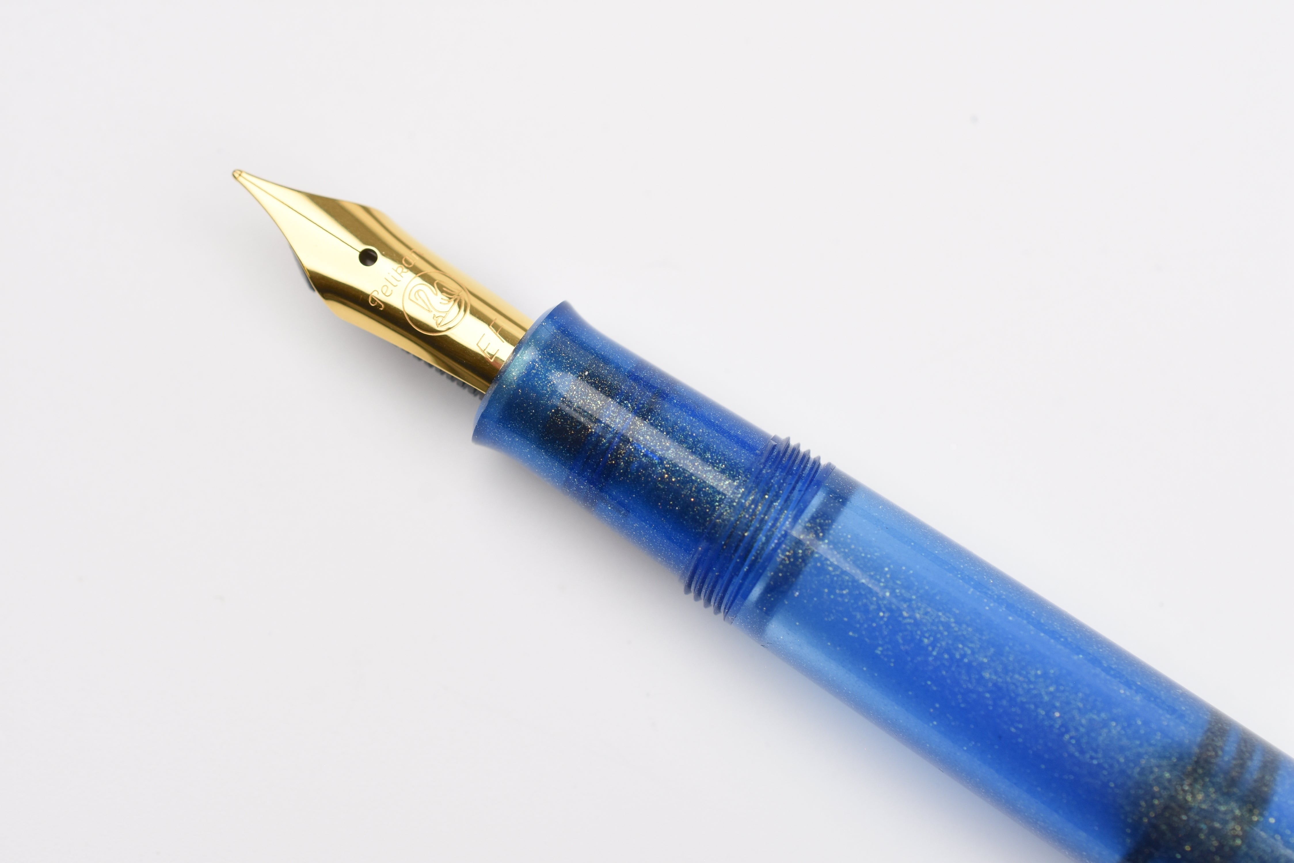 Pelikan M200 Fountain Pen - Classic - Golden Lapis - Special