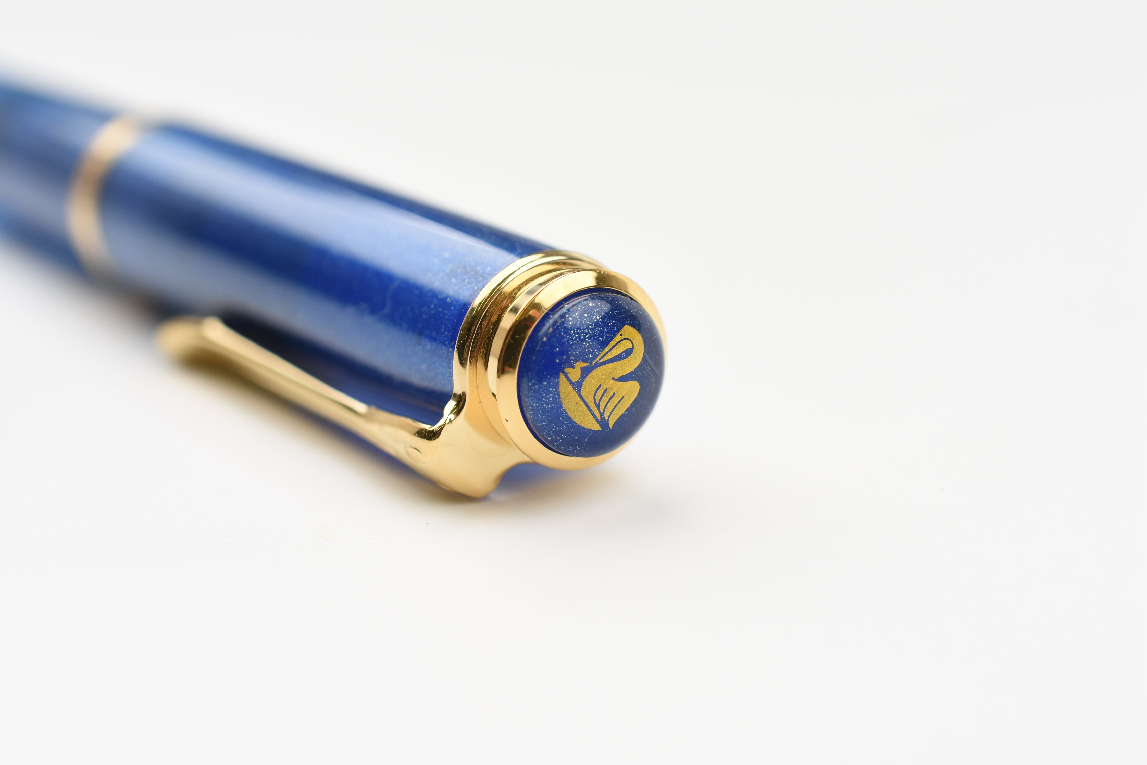 Pelikan M200 Fountain Pen - Classic - Golden Lapis - Special