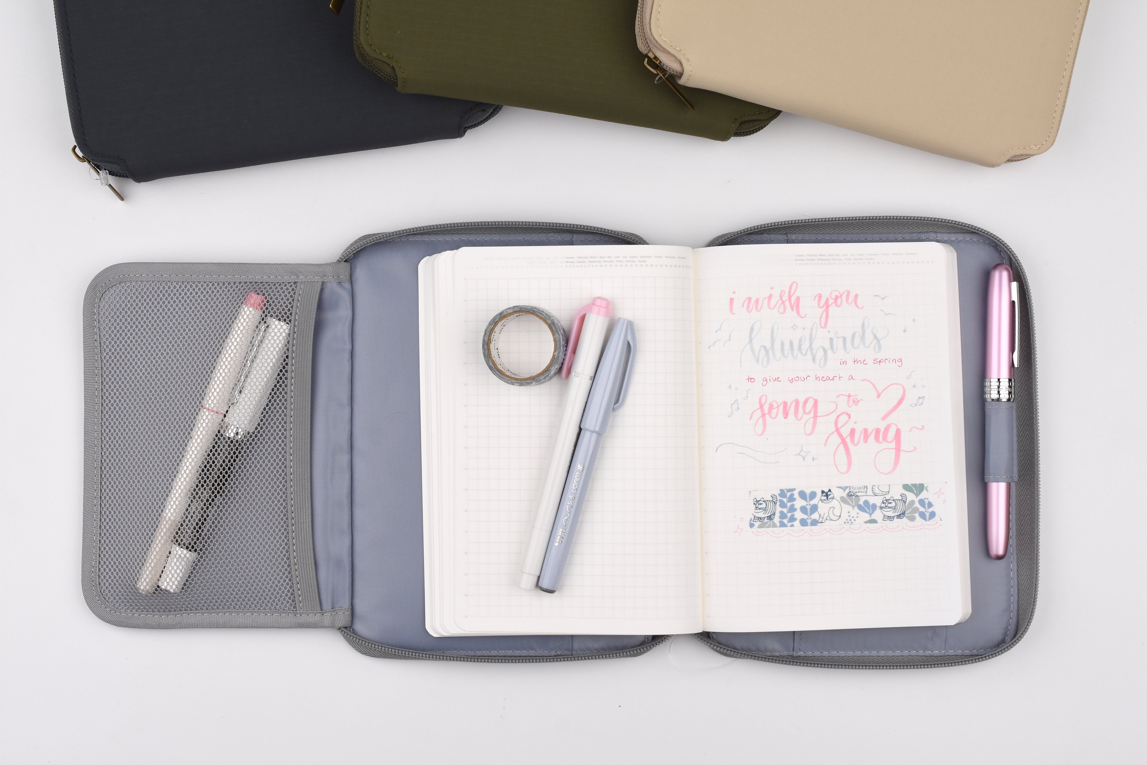 Kleid Stand Carry Notecase - B6