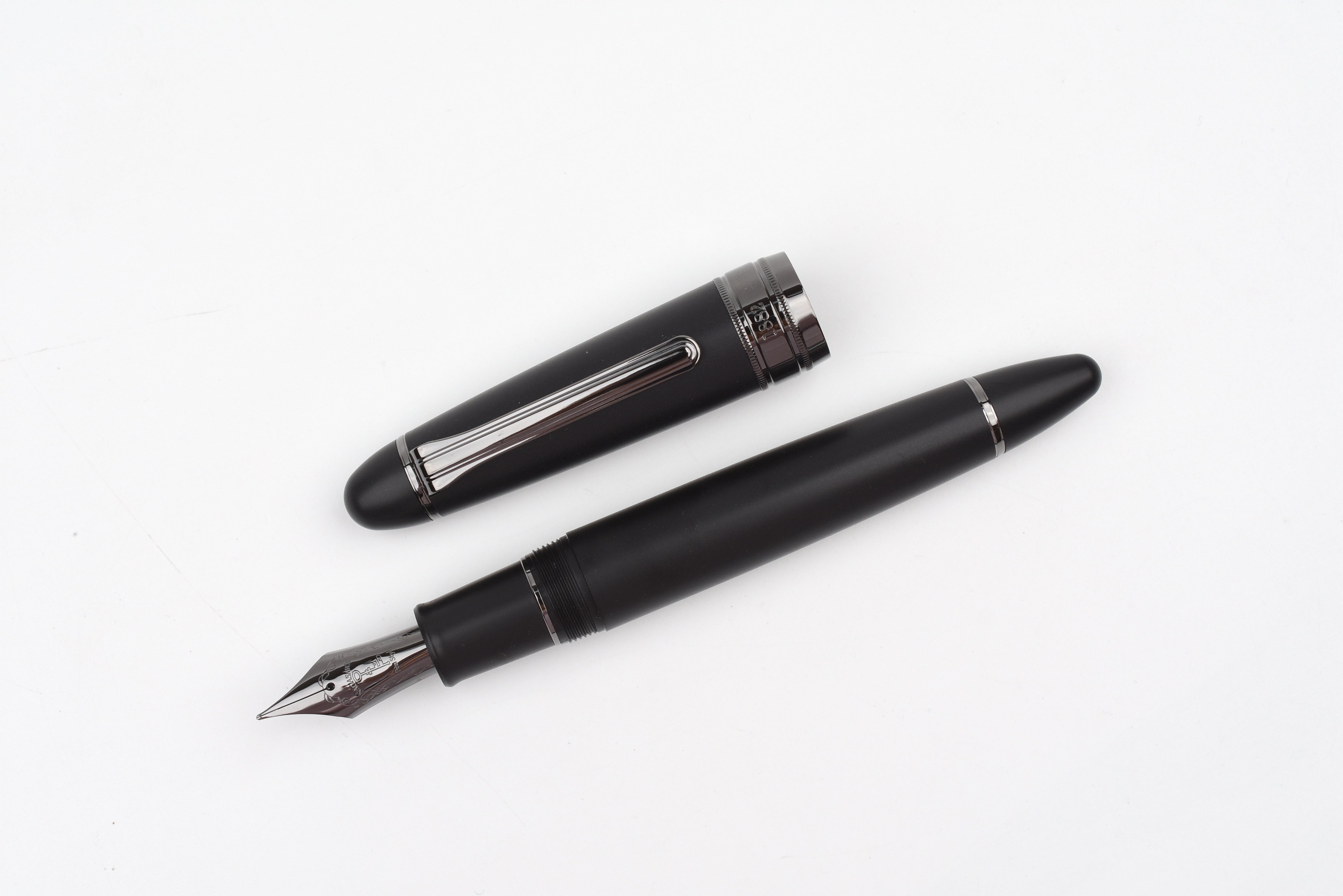 Nagasawa Oversized Original Fountain Pen - PenStyle DEN - Limited Edition