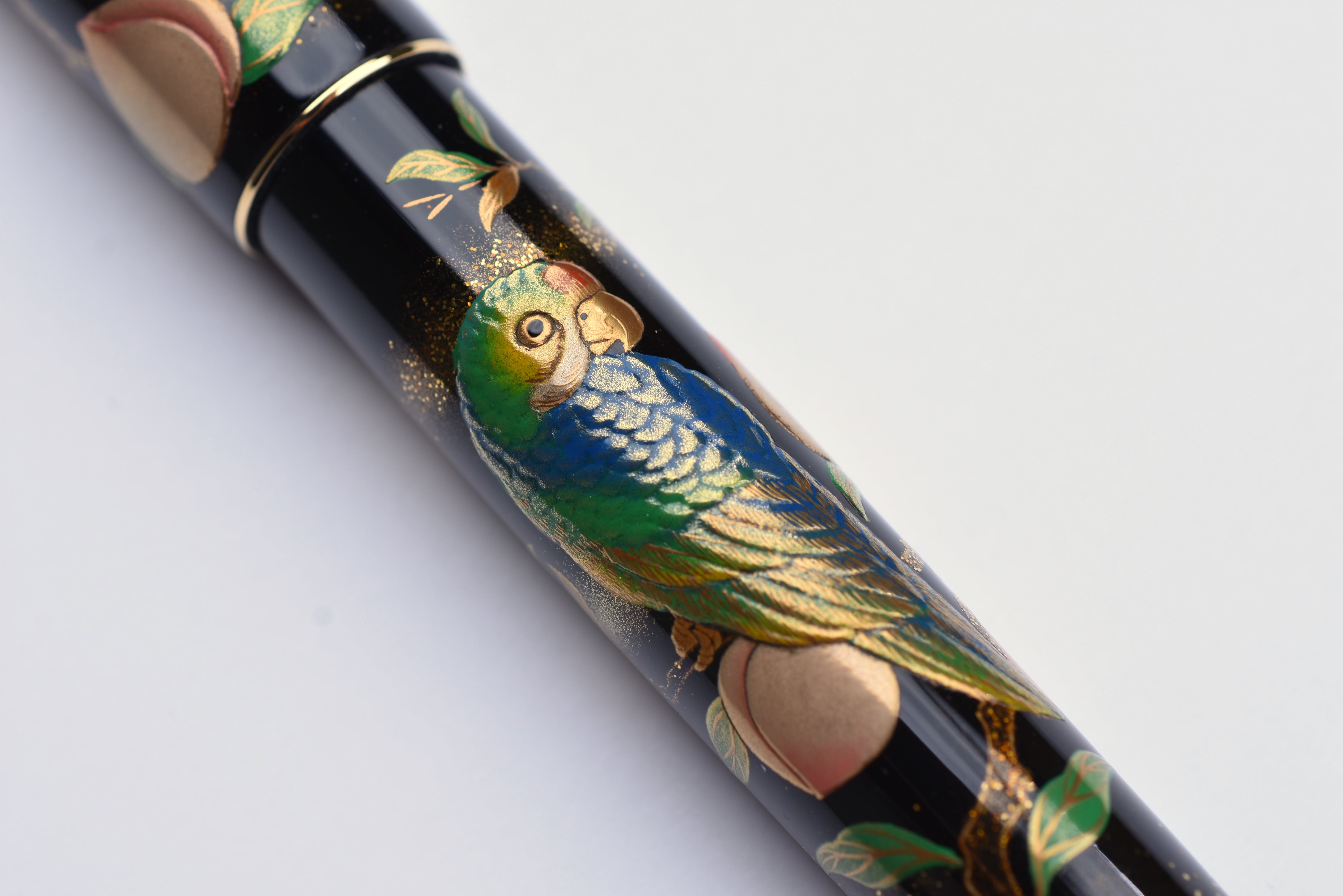 Pilot Namiki Yukari Royale Maki-e Fountain Pen - Parrot with Peach