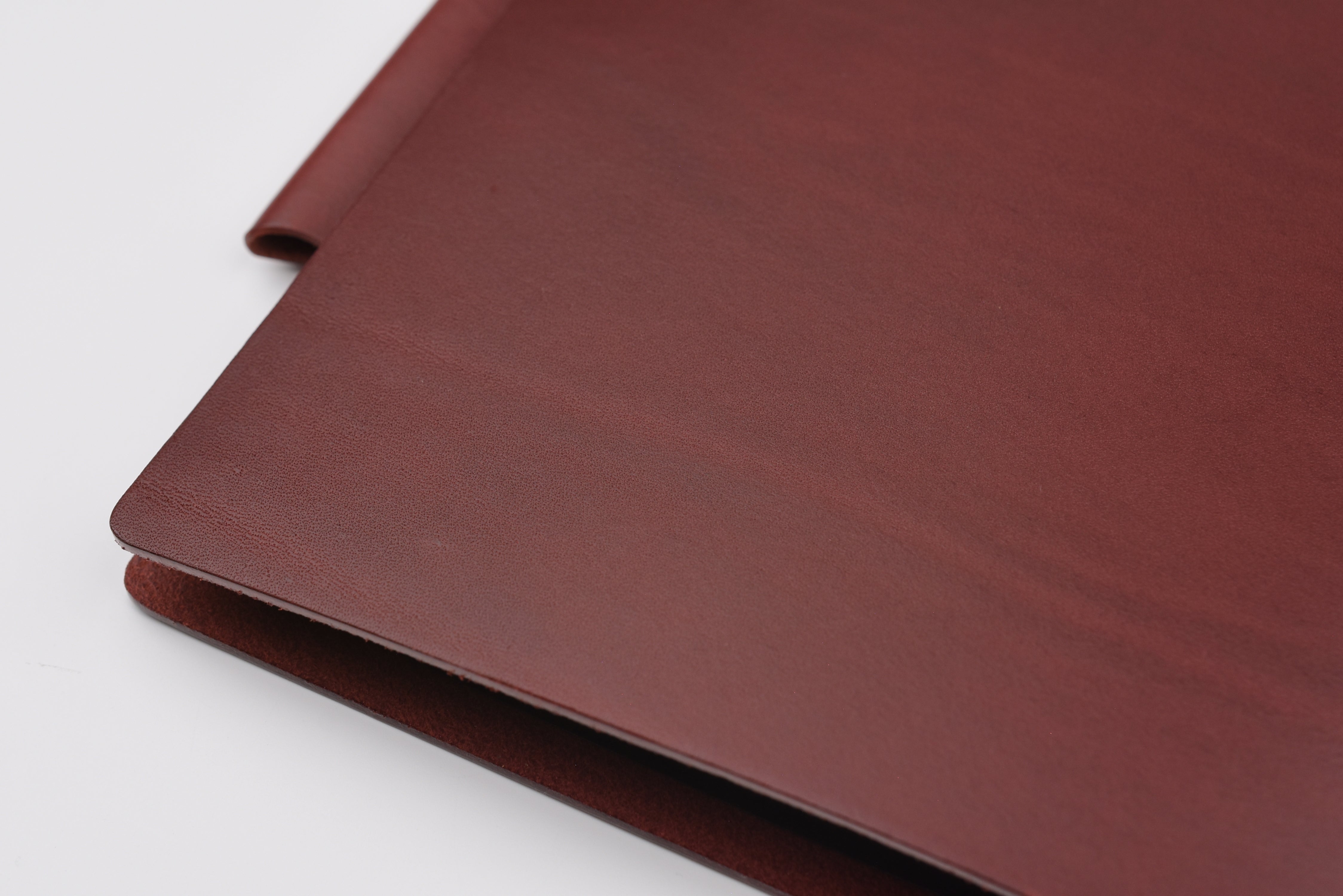 PLOTTER - Liscio Leather Binder - A5 Size - Limited Edition Box