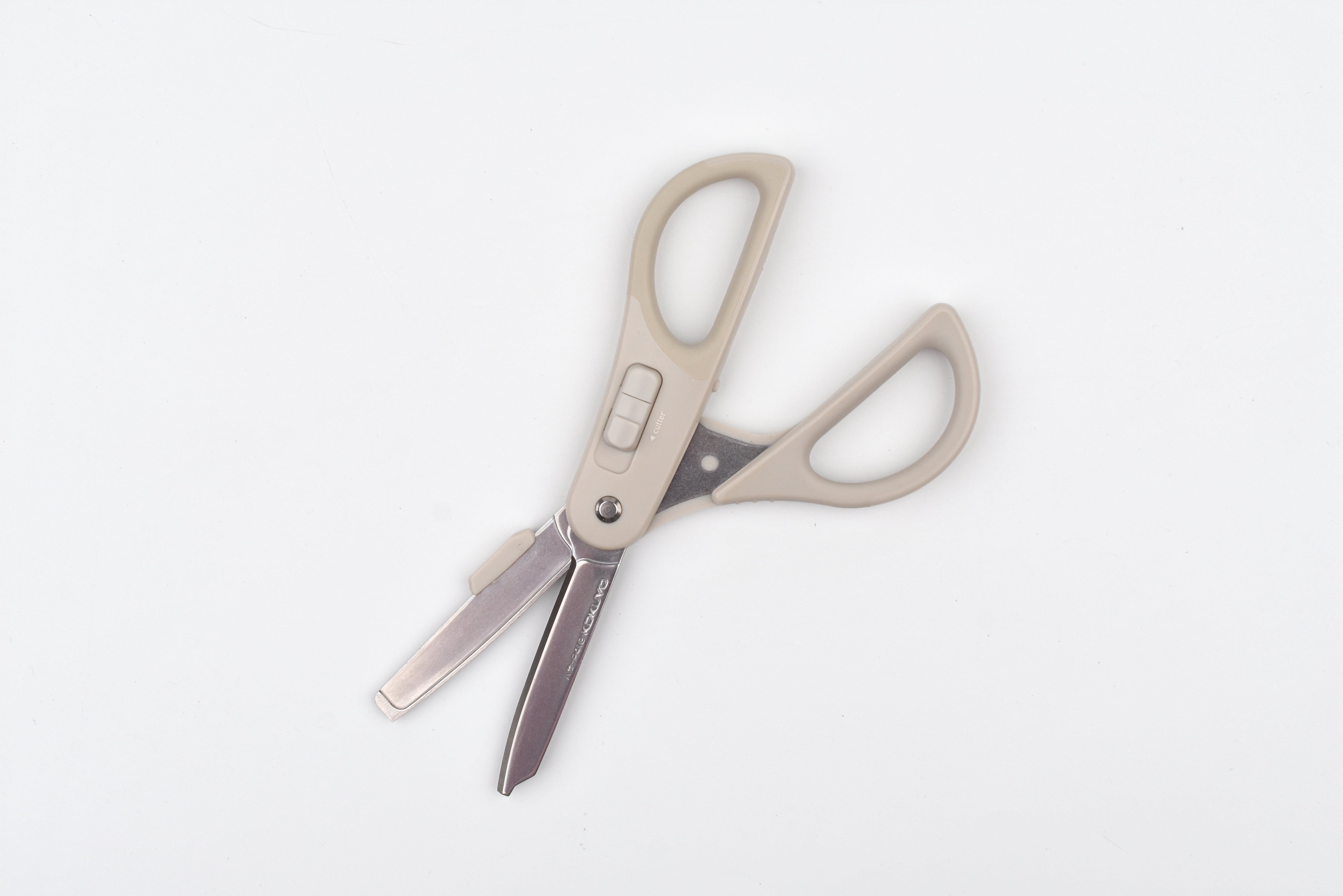 Kokuyo Hako-Ake 2 Way Scissors - Glueless Blade