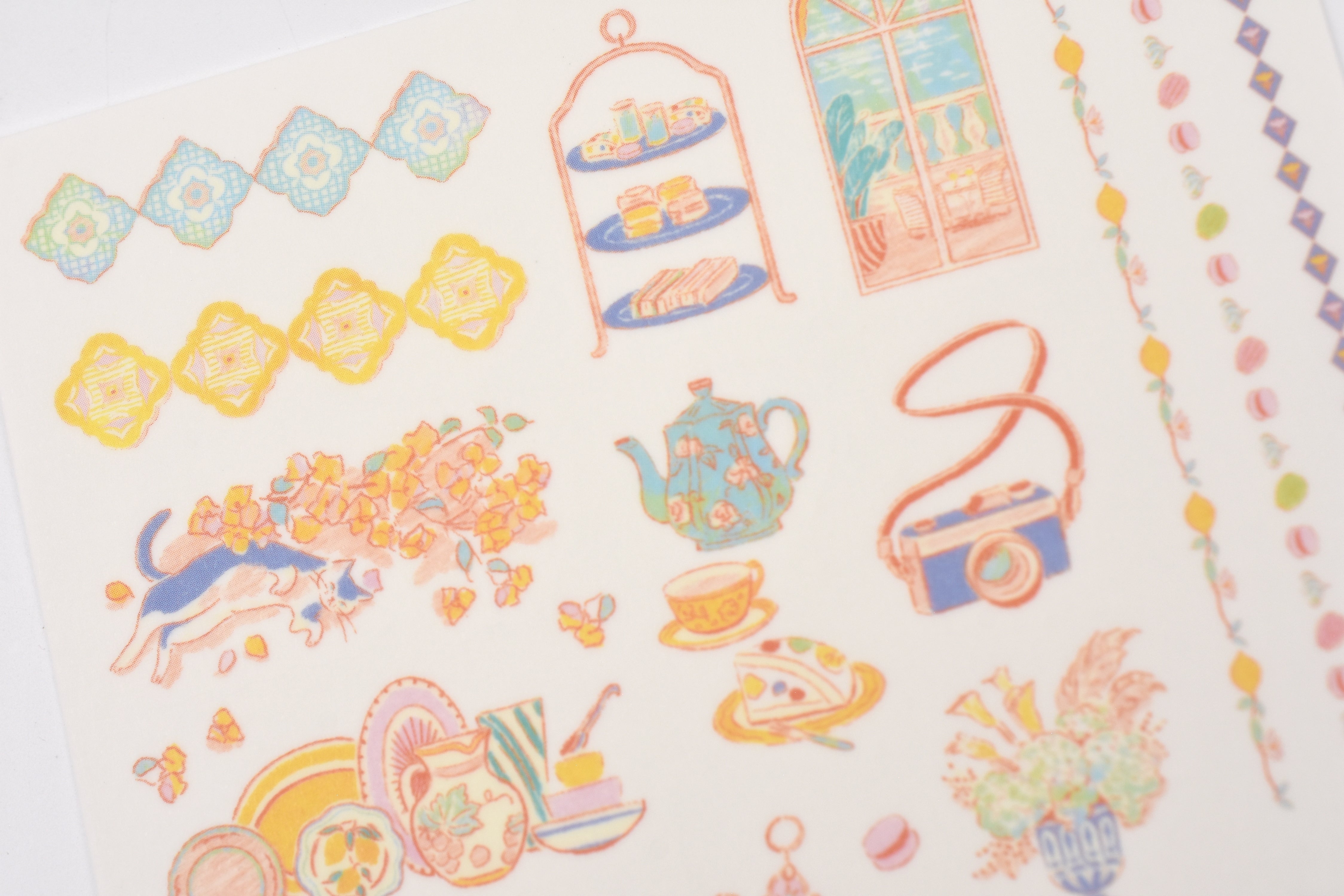 Yuru Log 2 Sheets Sticker - Travel and Hotel