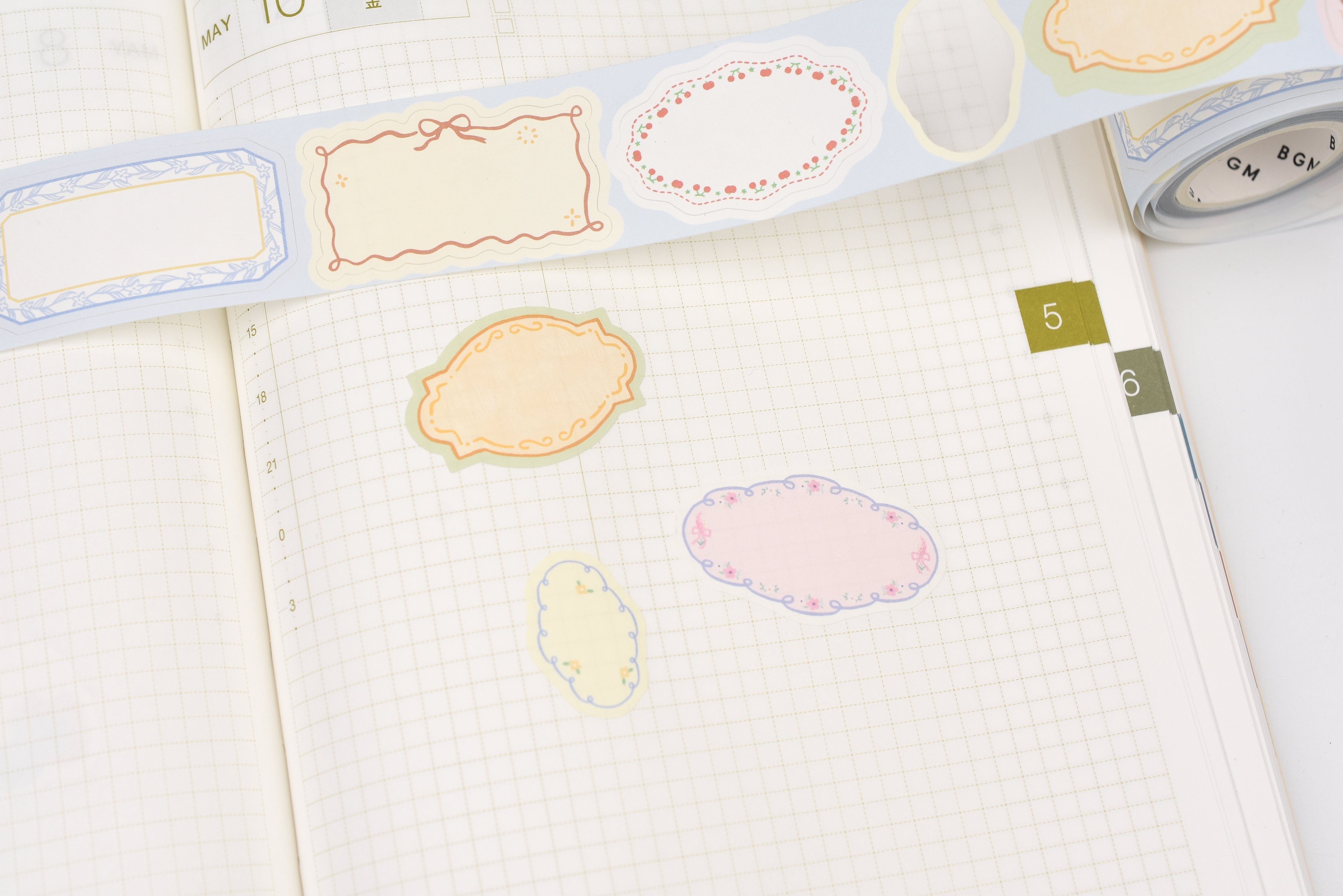 BGM Roll Sticker - Writable - Flower Frame