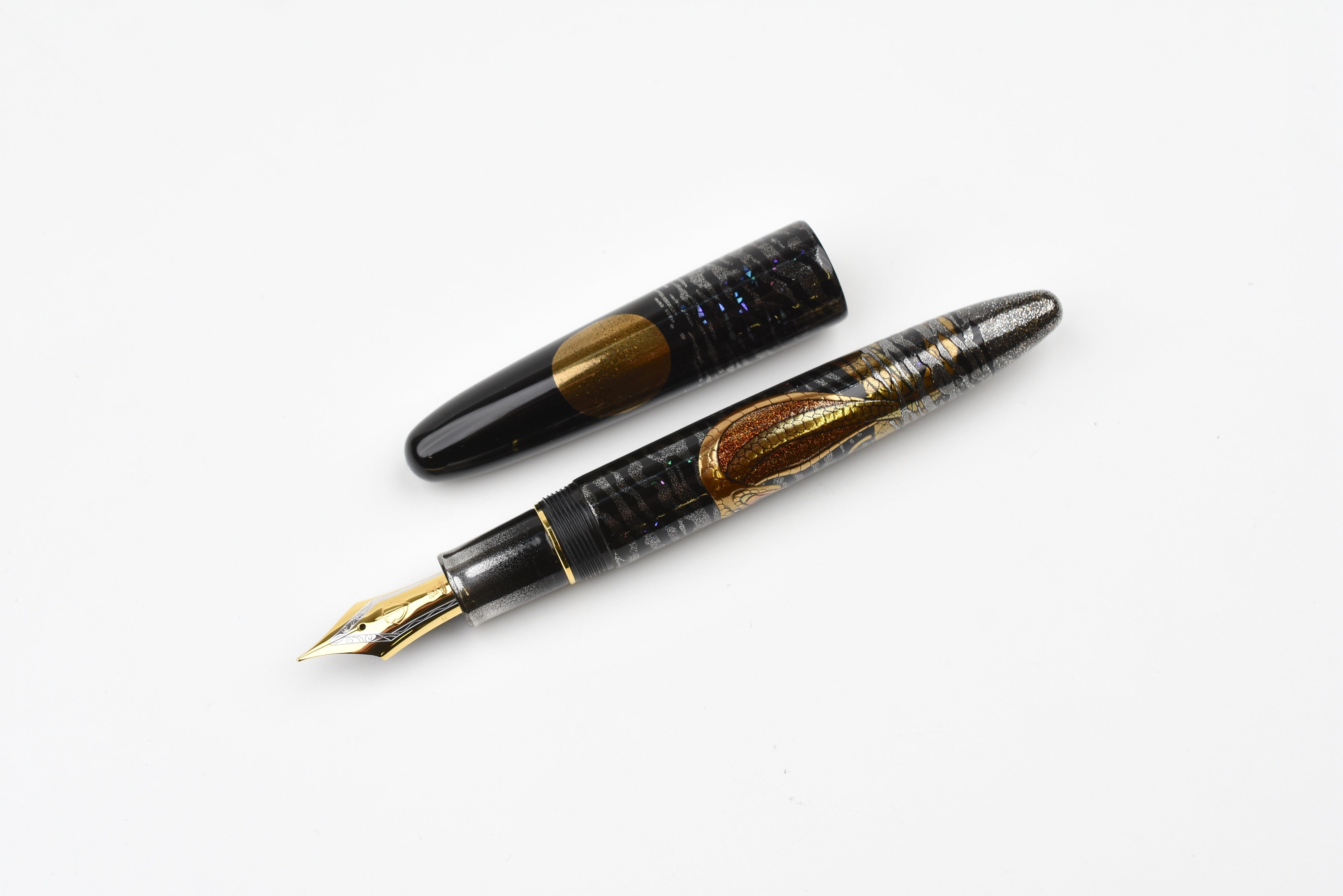 Sailor King of Pen Maki-e Fountain Pen - Cobra in the Moonlight (Cobra to Gekkou) - Limited Edition